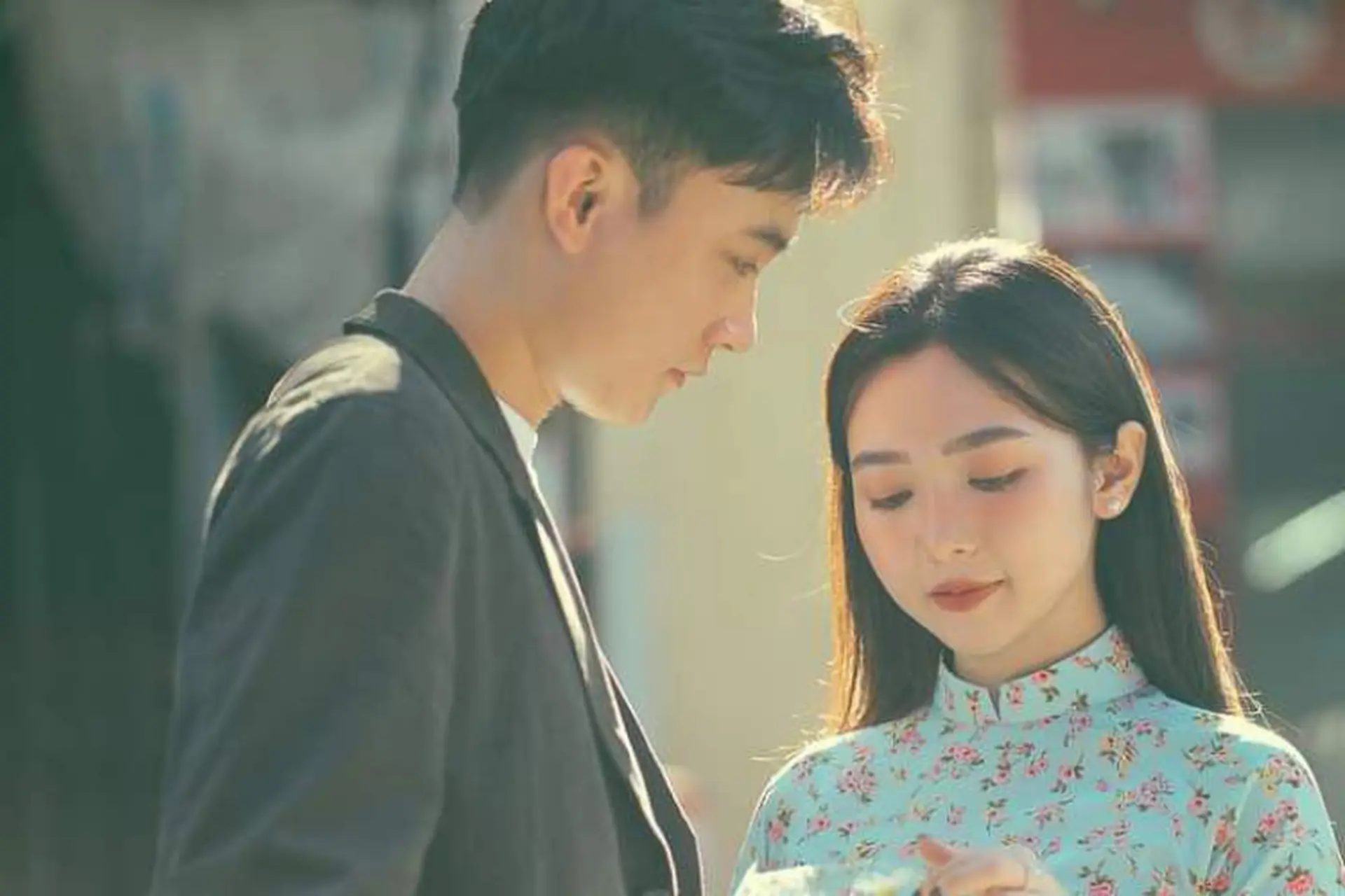 Tổng hợp STT thả thính Tết 2026 nhẹ nhàng, vừa đủ tinh tế để crush chú ý đến bạn