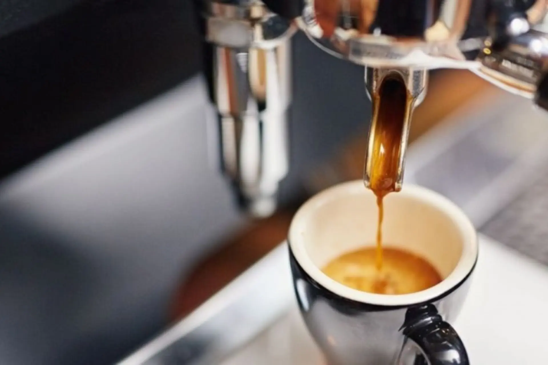 Hướng dẫn cách sửa chữa máy pha cà phê chi tiết từ A - Z nhanh chóng tại nhà