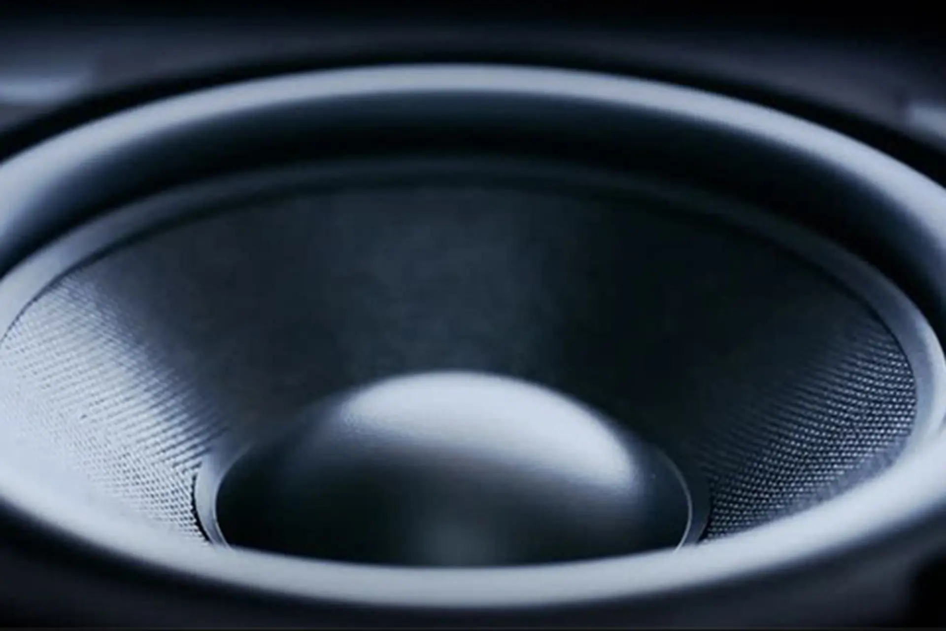 Subwoofer là gì? Tìm hiểu loa siêu trầm và cách chọn subwoofer phù hợp với nhu cầu