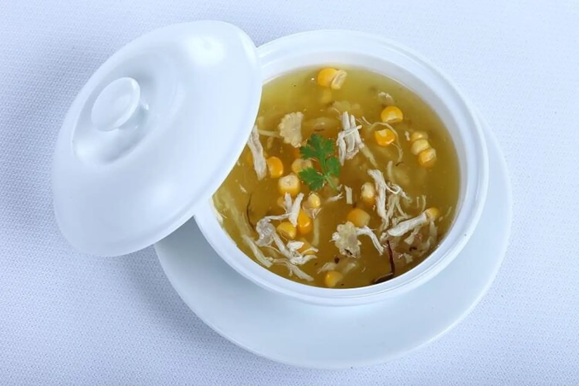 Cách nấu súp gà ngô non đơn giản ngay tại nhà, món ăn thơm ngon giàu dinh dưỡng cho cả gia đình