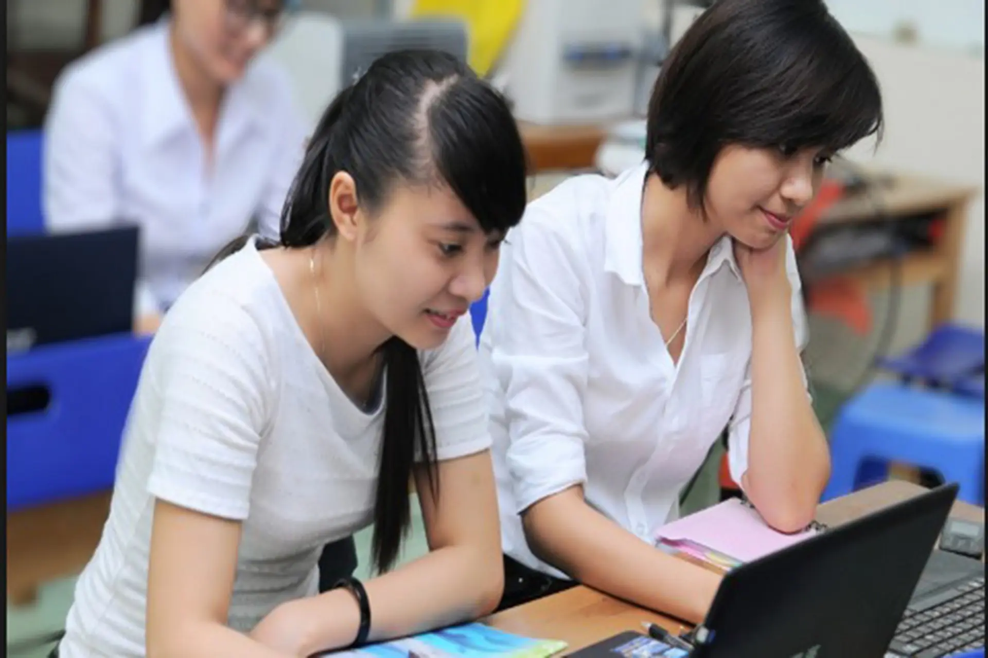 Hướng dẫn cách tải HTKK để khai báo thuế trực tuyến trên máy tính nhanh chóng