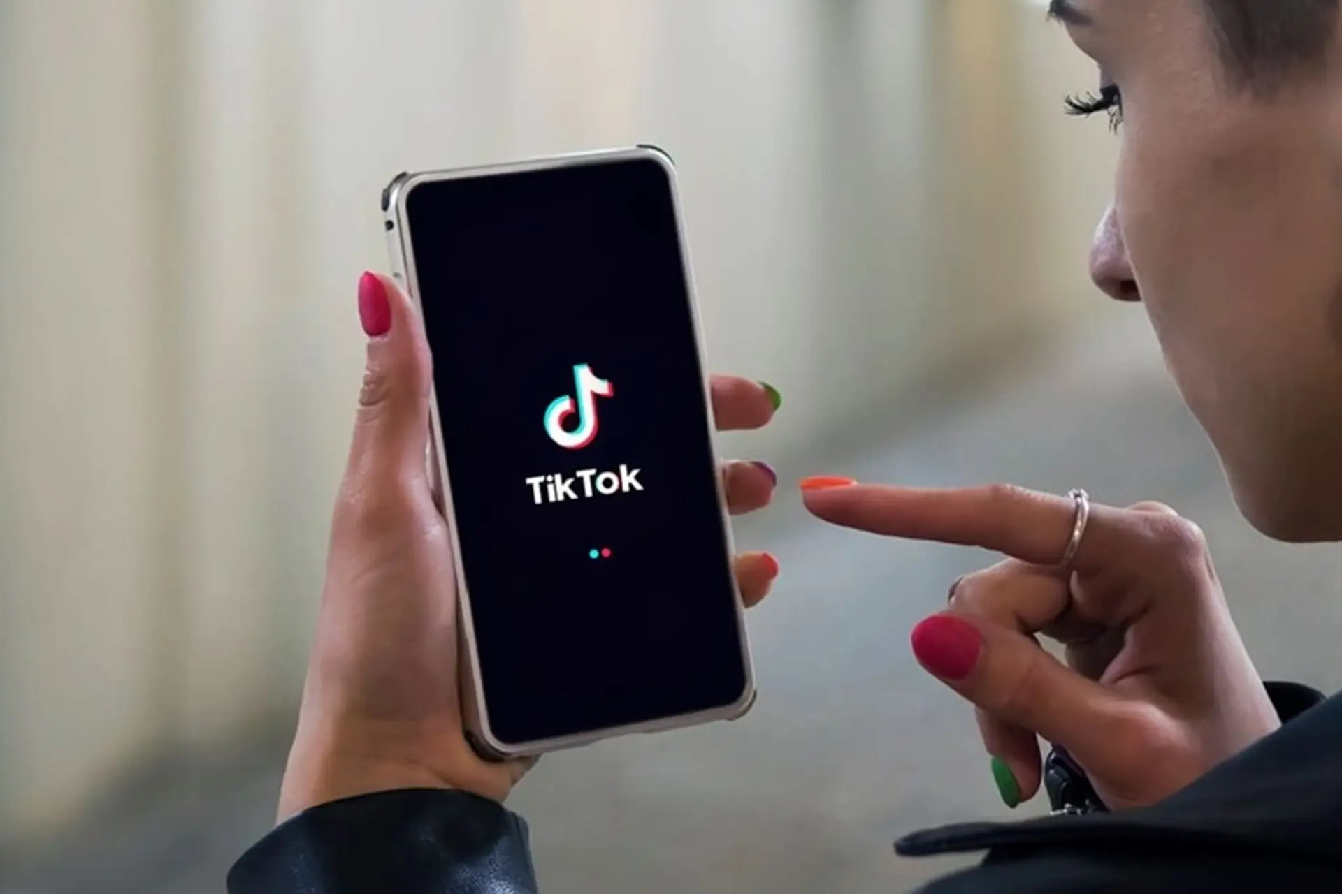 Thực hiện ngay cách tắt thông báo hệ thống trên TikTok để tránh bị làm phiền