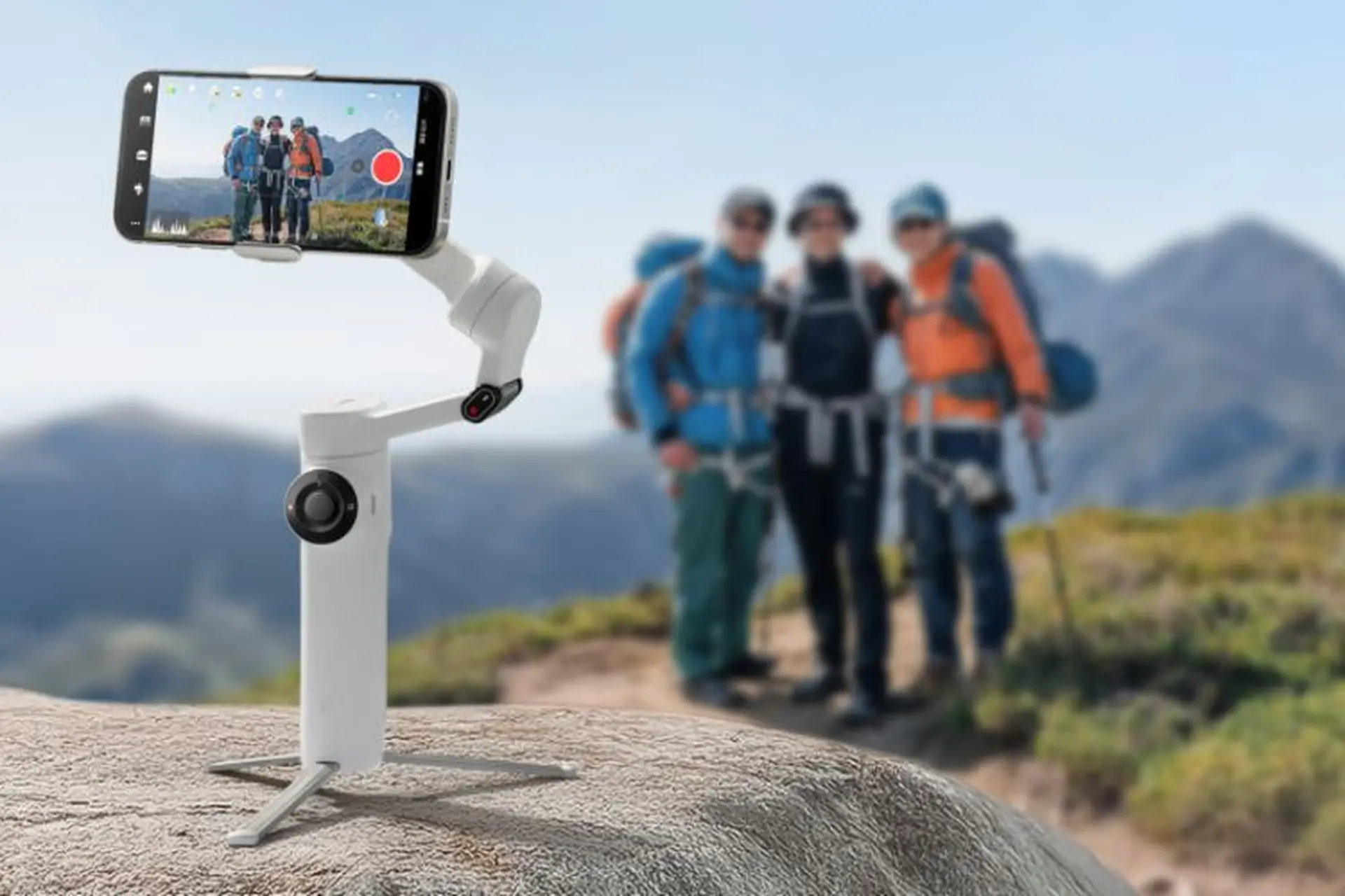 Tay cầm gimbal camera: Giải pháp sáng tạo nội dung dành cho người mới với chi phí dễ tiếp cận