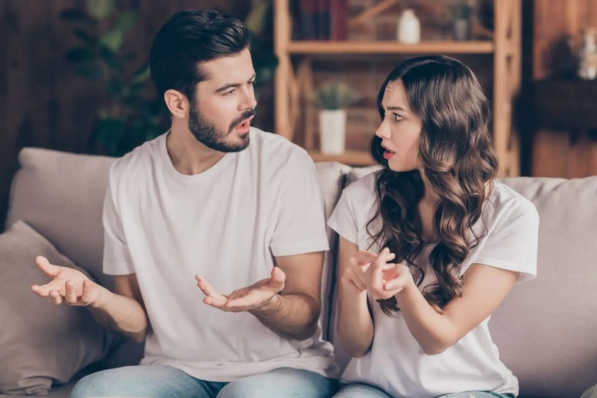 Thanh minh là gì trong giao tiếp? Ý nghĩa, cách dùng và những điều cần lưu ý