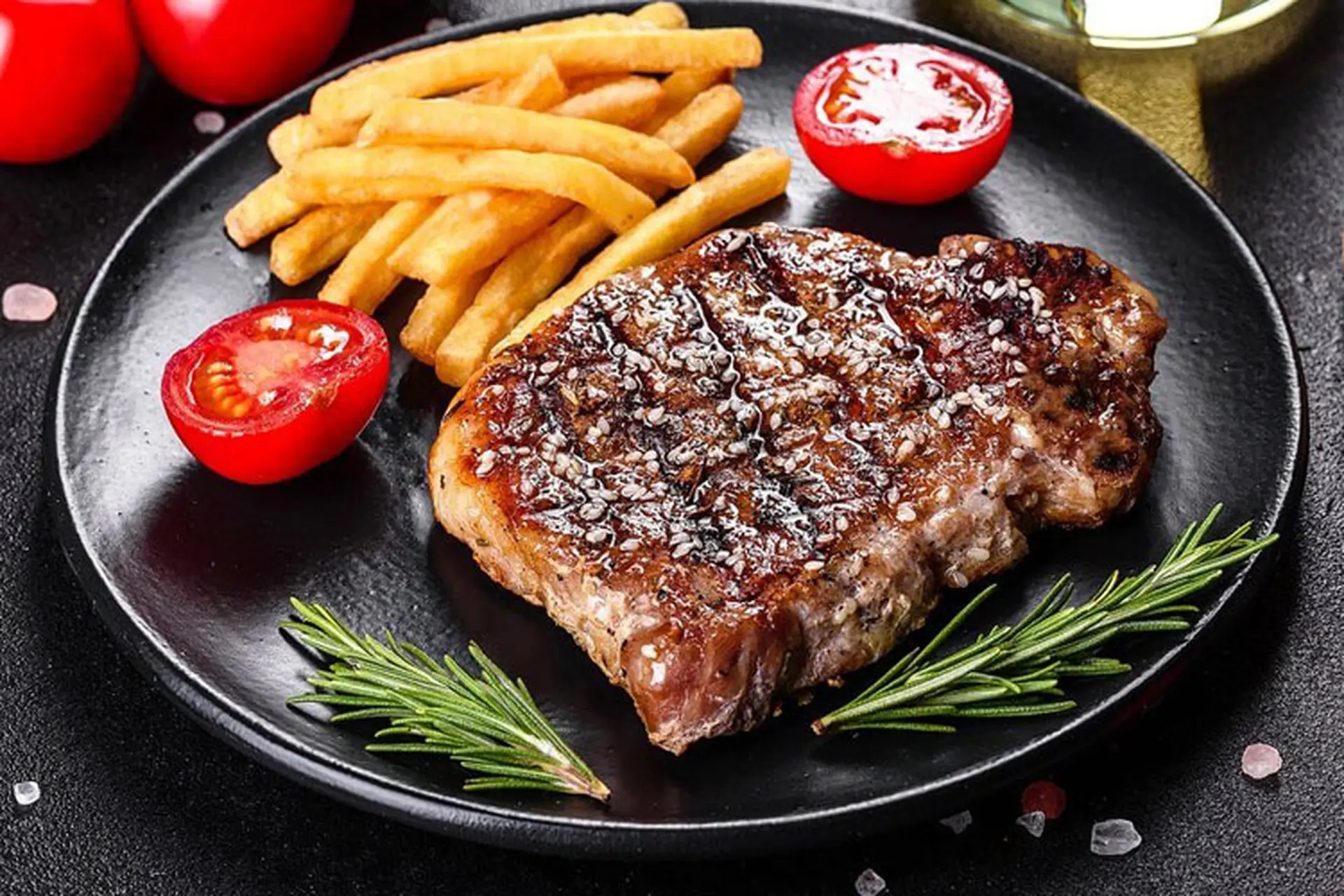 Thịt thăn làm món gì? Top 10 món ngon được chế biến từ thịt thăn heo, thịt thăn bò