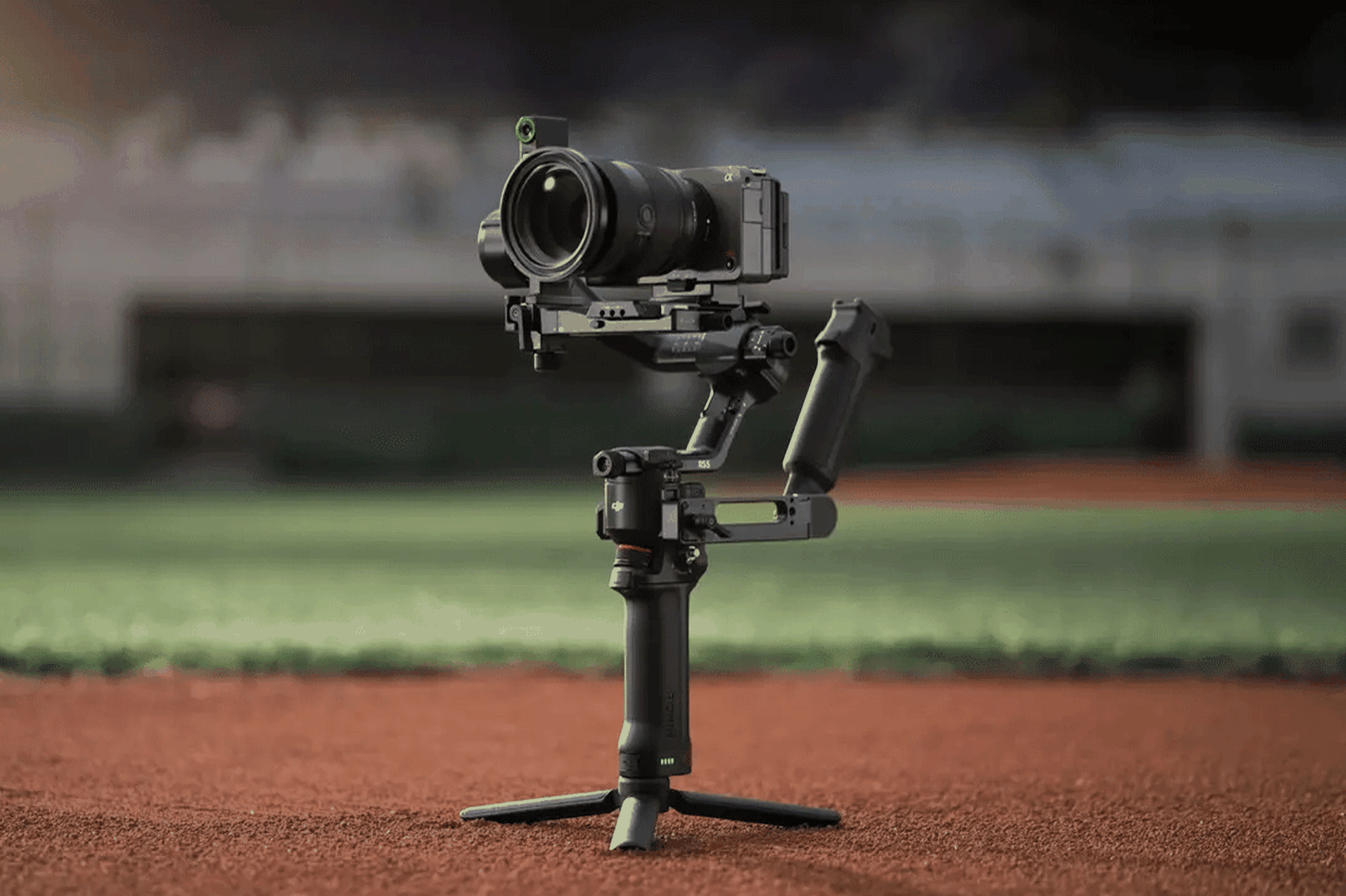 DJI Ronin 5 ra mắt toàn cầu, nâng cấp pin và chống rung thế hệ thứ 5