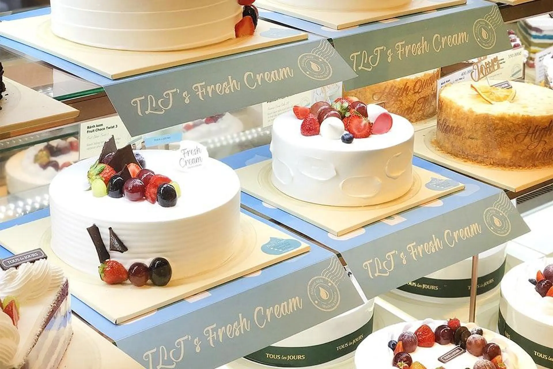 Khám phá các tiệm bánh kem Quận 7 ngon và đẹp cho ngày đặc biệt thêm trọn vẹn