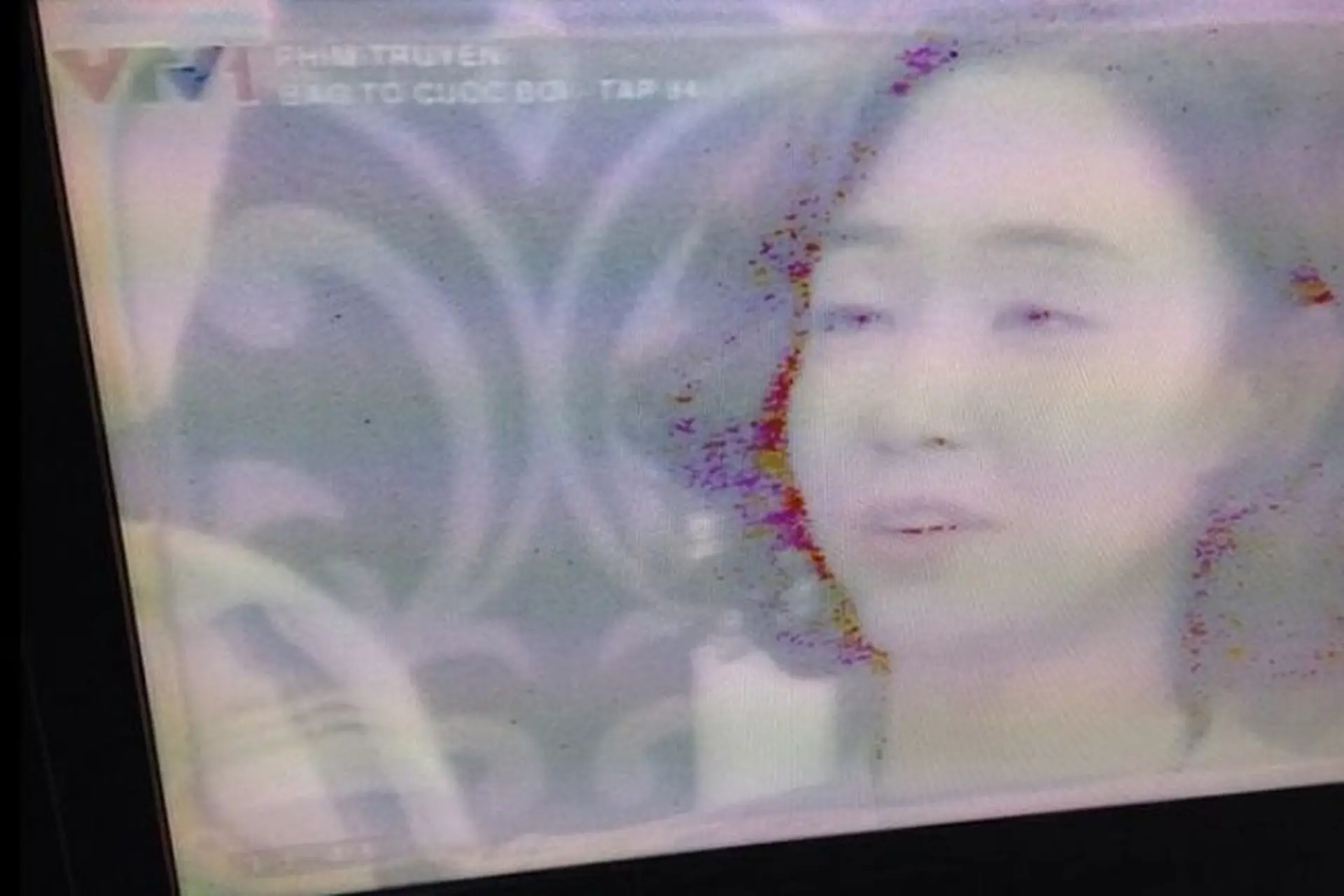 Màn hình tivi TCL bị mờ phải làm sao? Nguyên nhân và cách khắc phục hiệu quả tại nhà