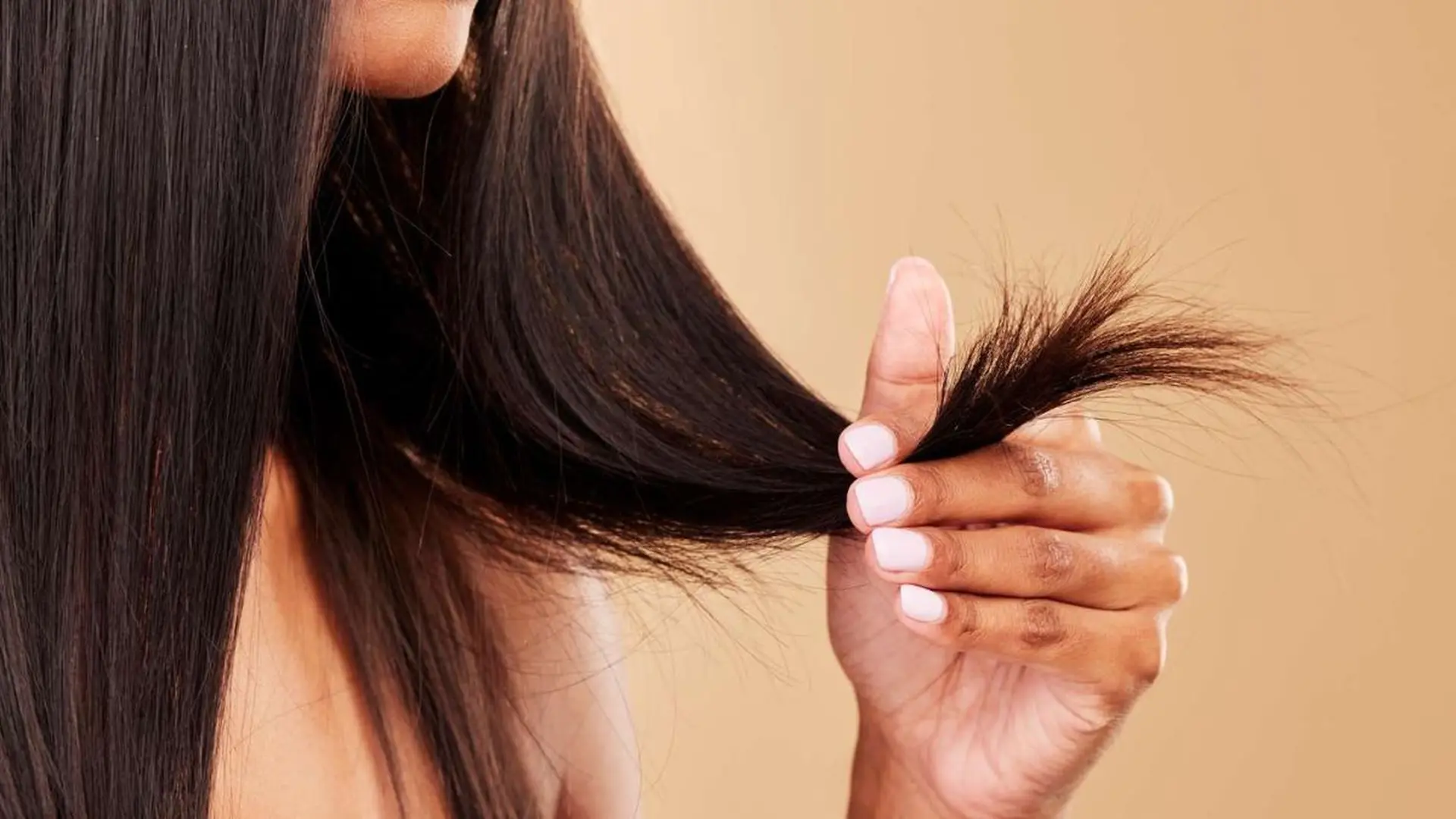 Tóc sâu và cách khắc phục để giữ cho mái tóc luôn suôn mượt và khỏe mạnh giữa thời tiết nóng bức