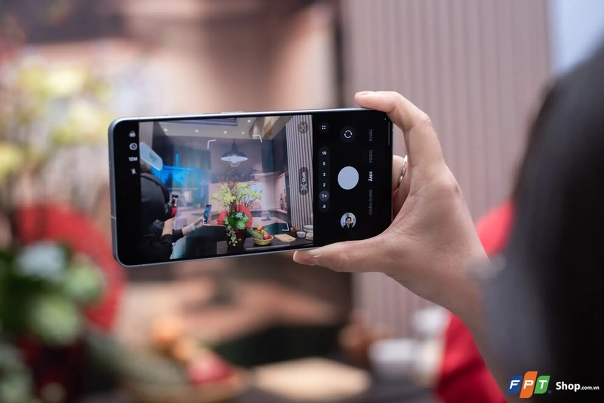 Top điện thoại có camera sau xịn 2026: Chụp ảnh sắc nét, quay video ấn tượng