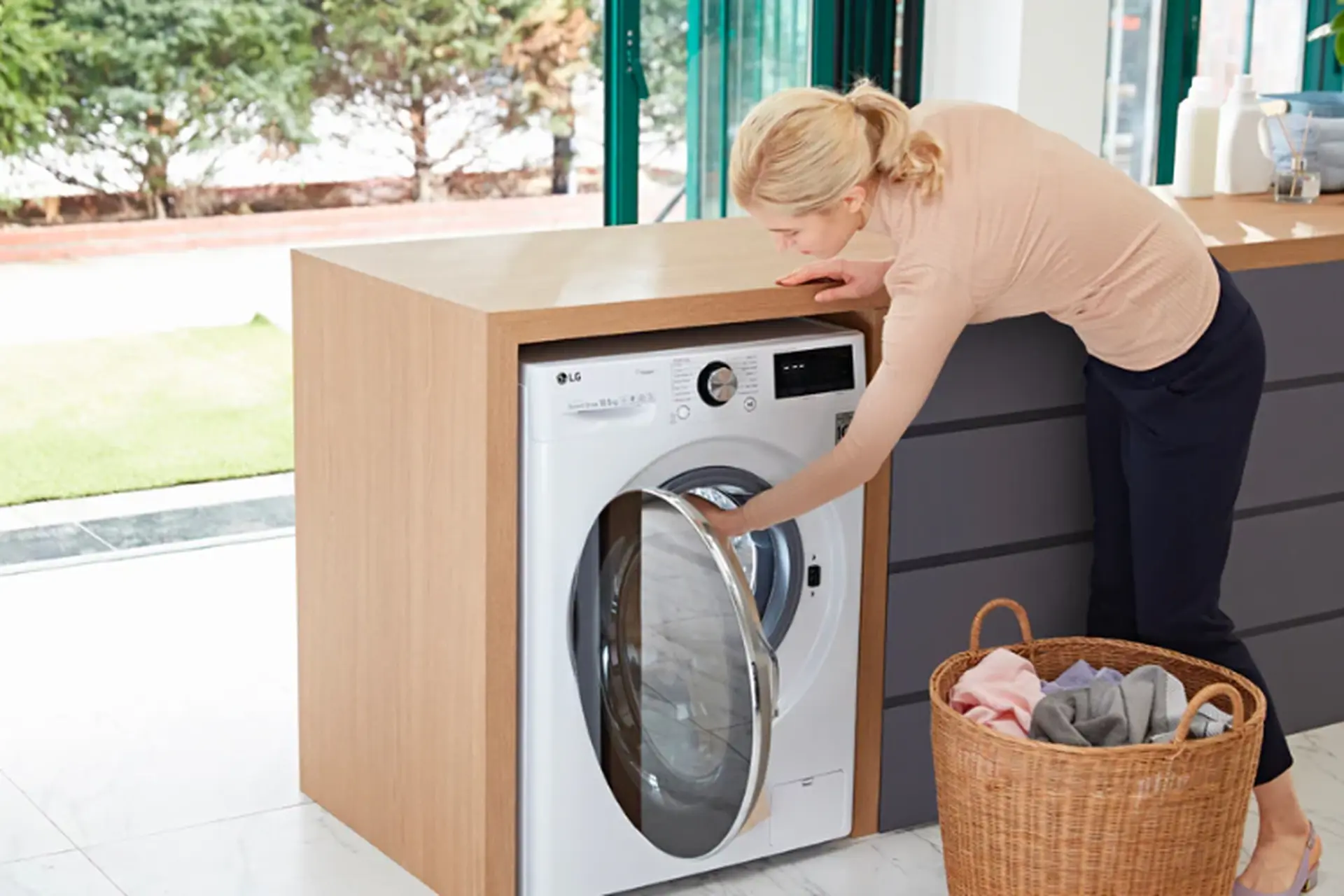 Khám phá top máy giặt LG bán chạy, tiết kiệm điện năng hiệu quả cho gia đình bạn