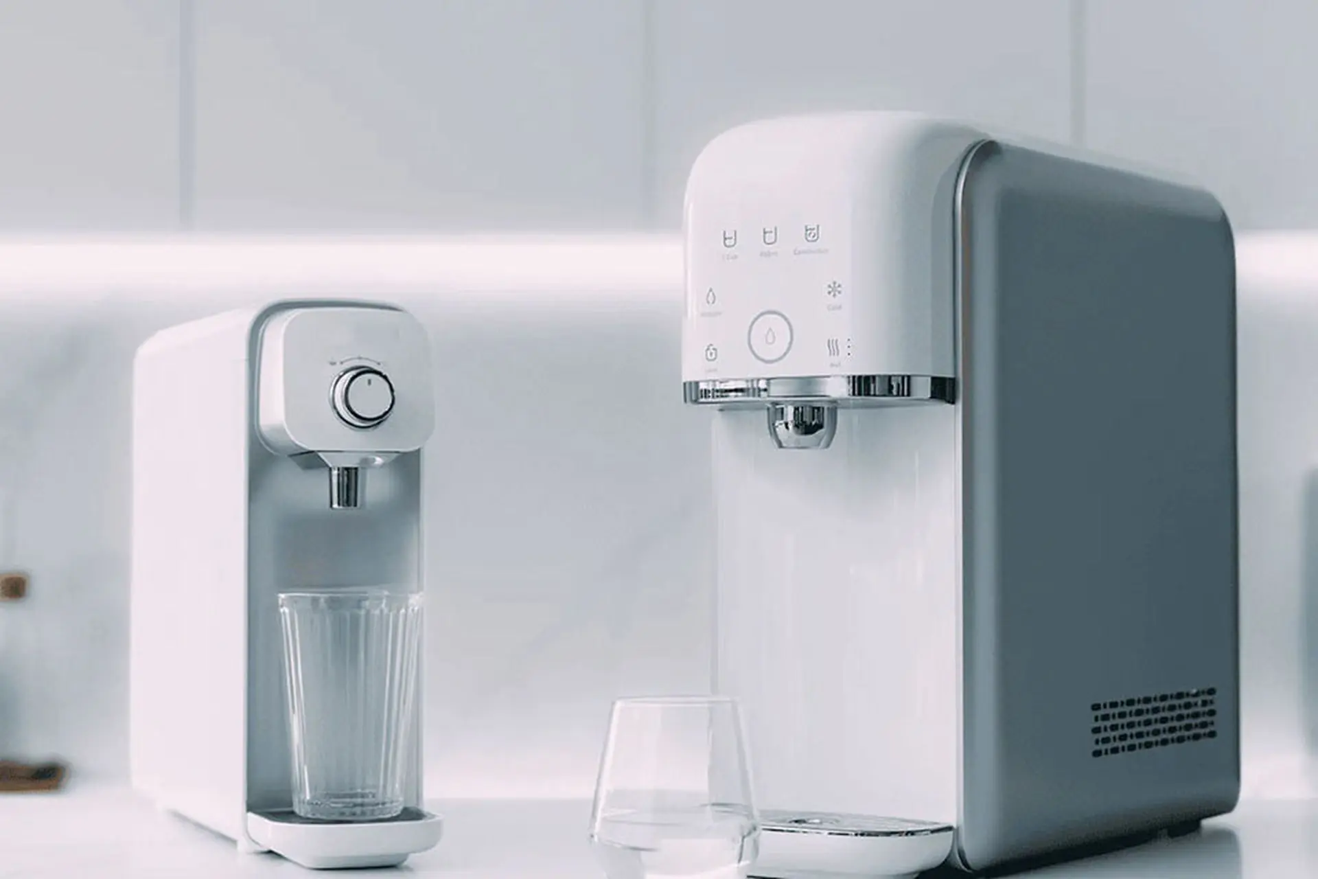 Top máy lọc nước sinh hoạt gia đình tốt nhất 2026 cho nước sạch tinh khiết ngay tại vòi