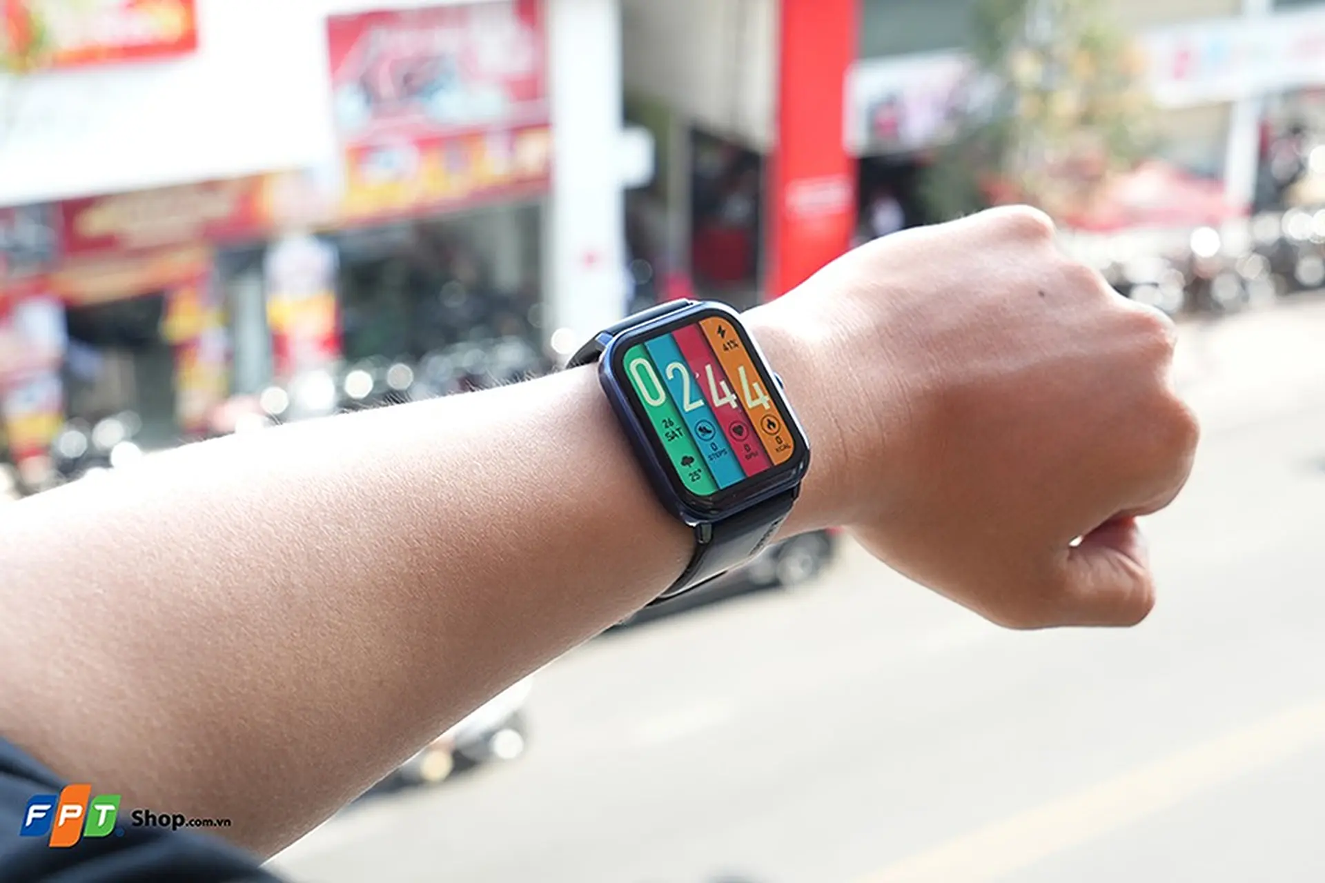 Top smartwatch nam đẹp dưới 1 triệu chất lượng, đáng mua nhất hiện nay tại FPT Shop