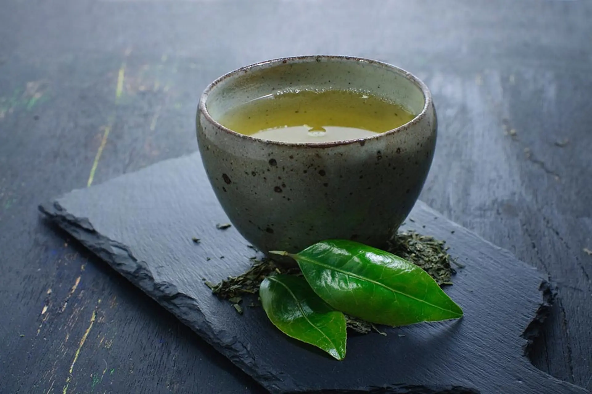 Trà đường bao nhiêu calo? Bí quyết thưởng thức trà đường mà không lo tăng cân