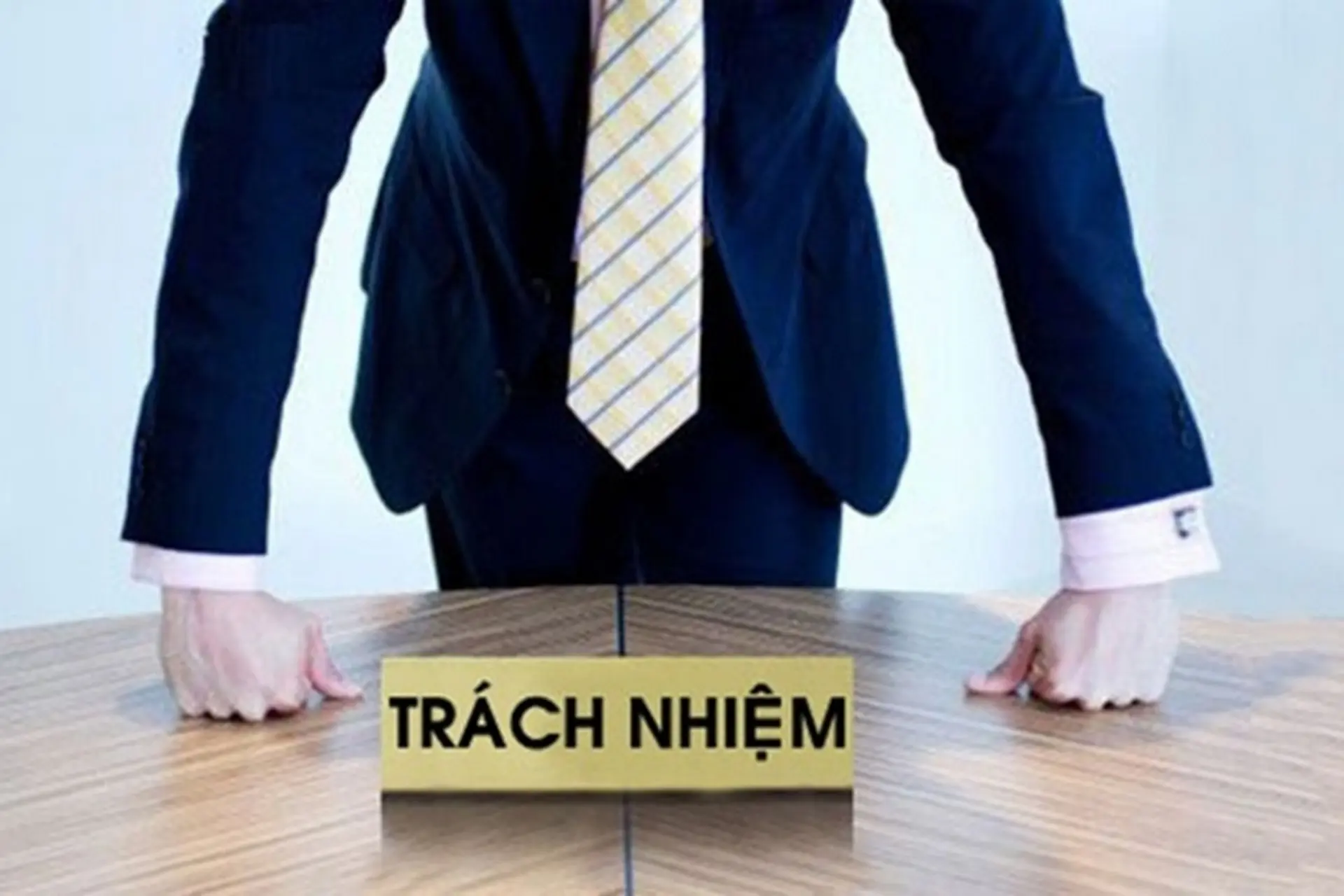 Trách nhiệm là gì? Ý nghĩa và biểu hiện trong đời sống và công việc hiện đại