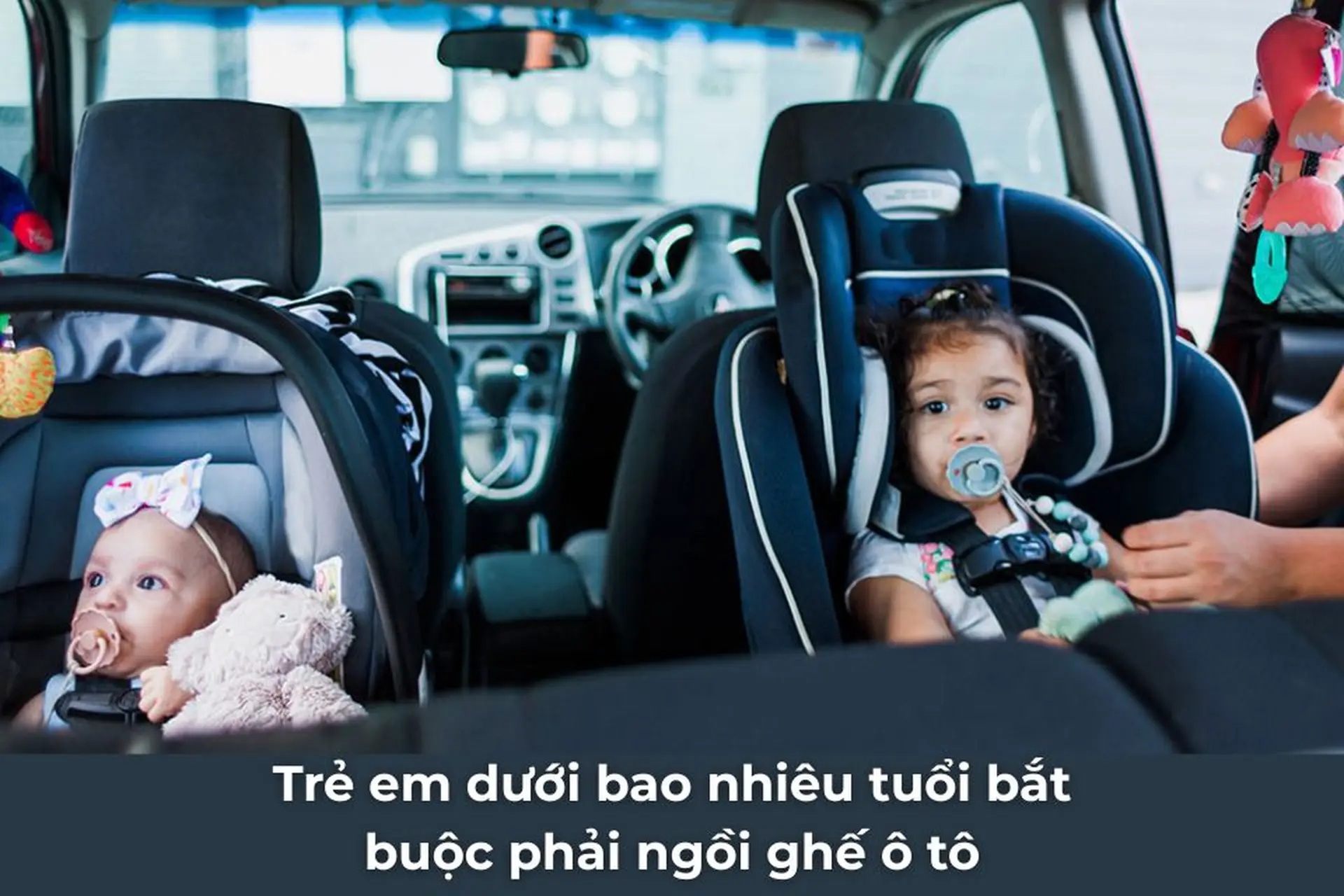 Trẻ em dưới bao nhiêu tuổi bắt buộc phải ngồi ghế ô tô? Thông tin về mức phạt nếu vi phạm