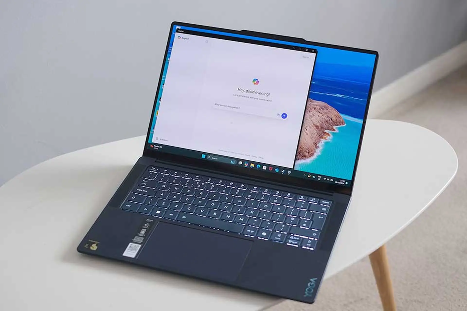 Trên tay Lenovo Yoga Air 14s: Mỏng nhẹ, đẹp mắt và tối ưu cho dân sáng tạo nội dung