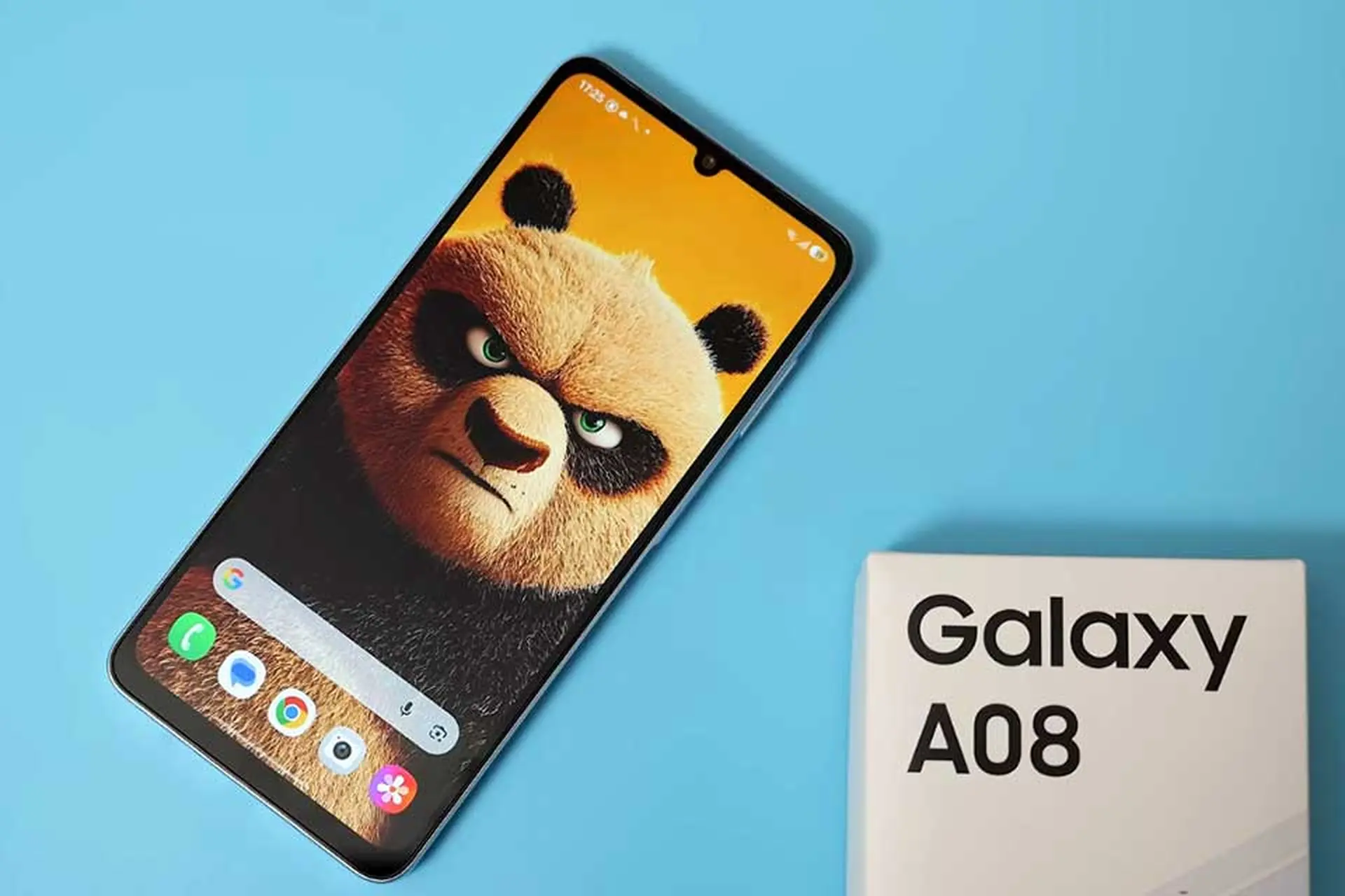 Trên tay Samsung Galaxy A08: Một chiếc máy phổ thông đẹp mắt, pin lớn và bền bỉ hơn