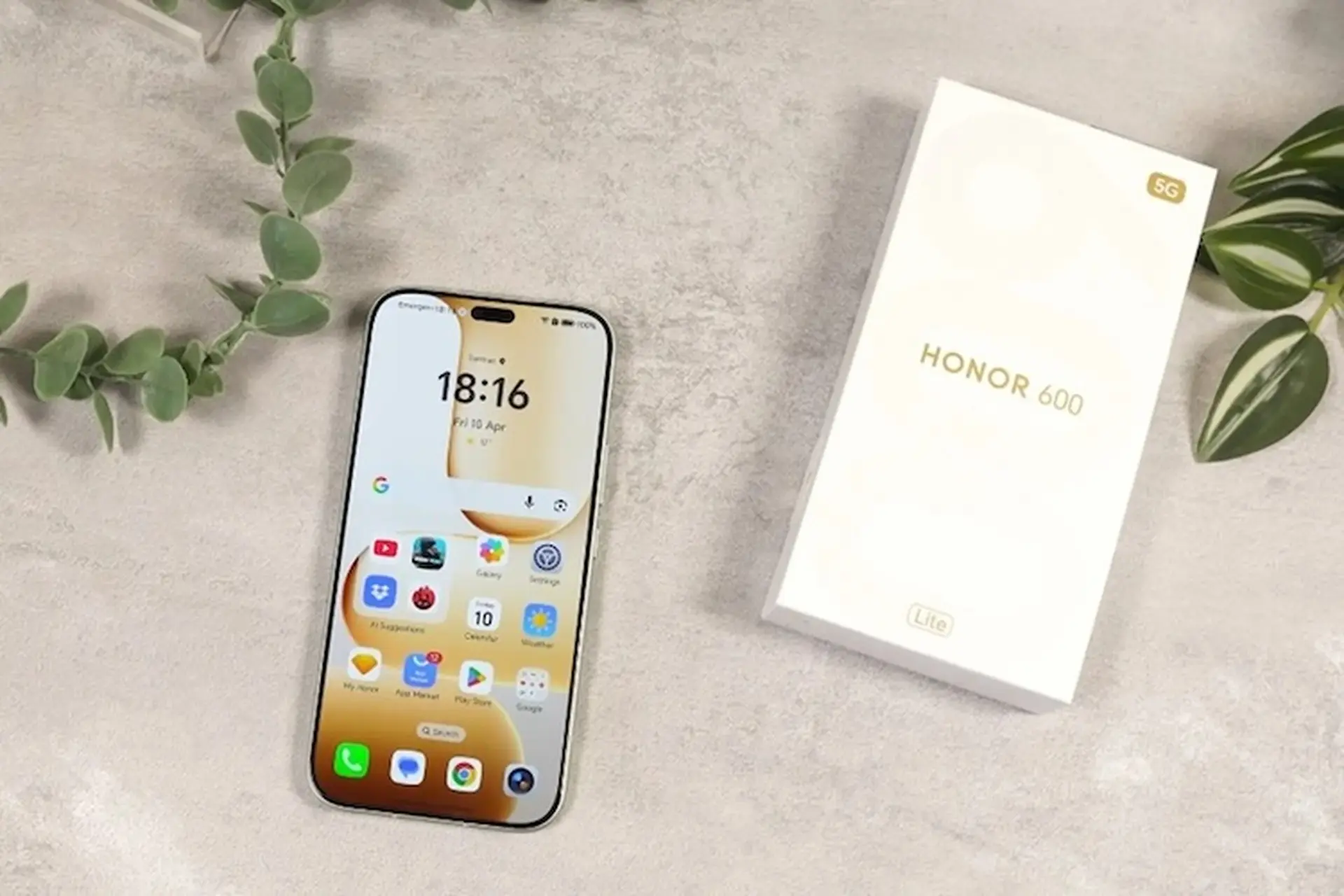 Trên tay Honor 600 Lite: Thiết kế mỏng nhẹ, màn hình AMOLED đẹp và pin 6.520 mAh gây ấn tượng