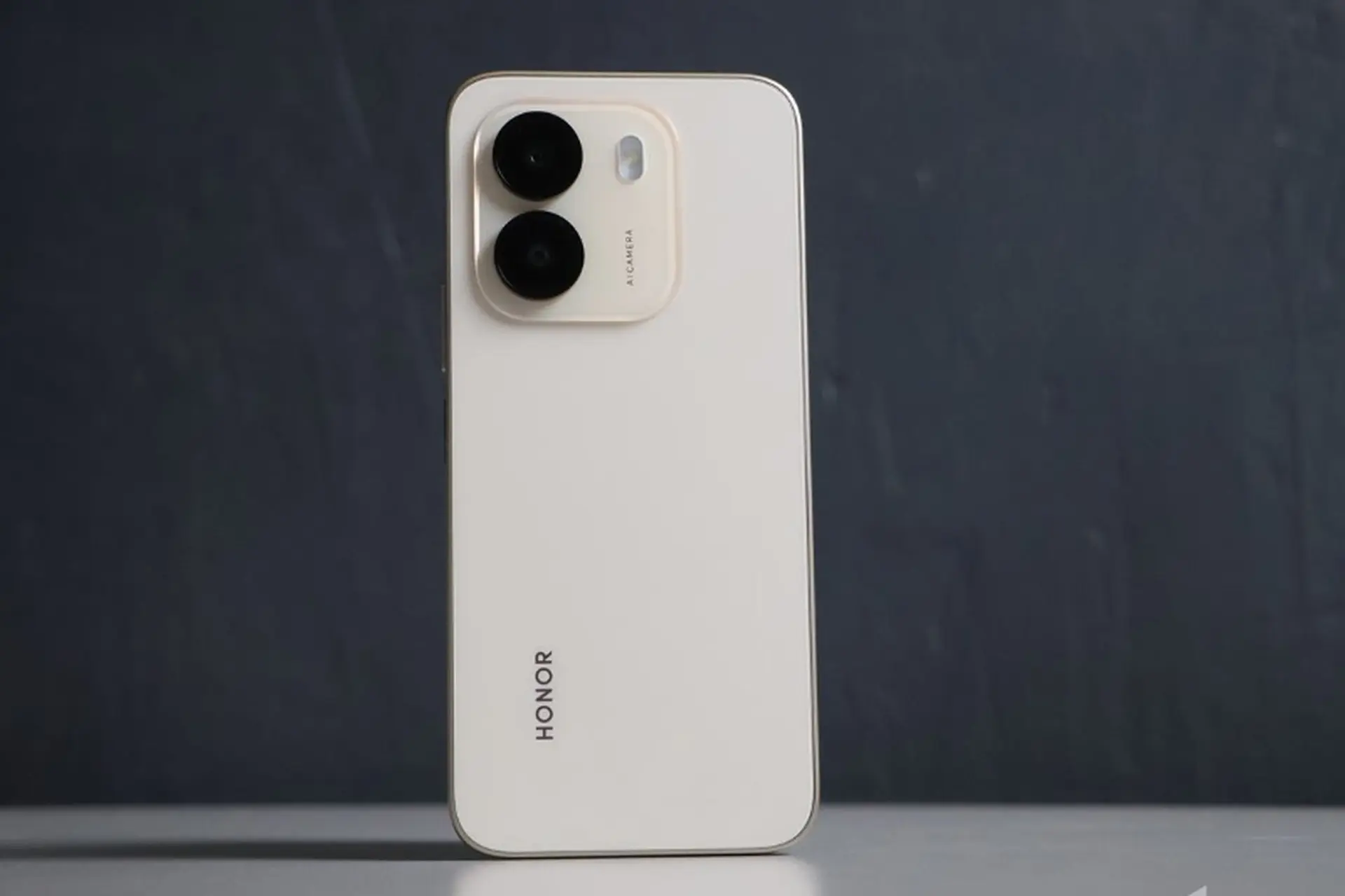 Đánh giá Honor X6e: Smartphone pin 7.500 mAh, màn hình 120 Hz, sạc nhanh 45 W