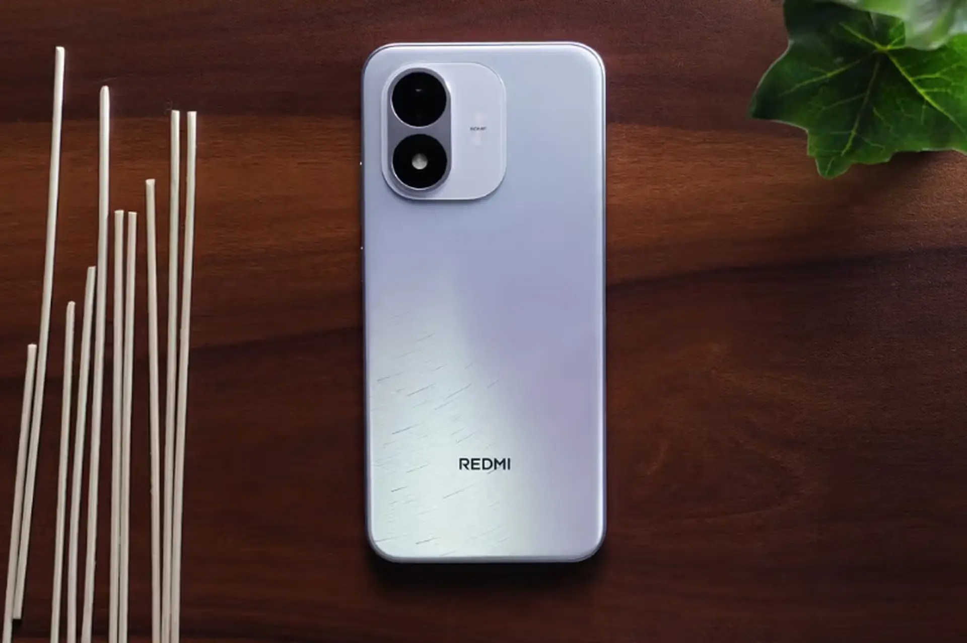 Trên tay Xiaomi Redmi Note 17 5G với pin 8.000 mAh và màn hình AMOLED 7 inch