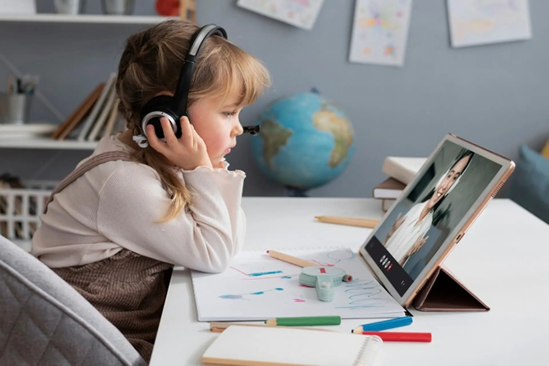 Tìm hiểu về trợ lý ảo Lazi - Công cụ hỗ trợ học tập hiệu quả dành cho học sinh