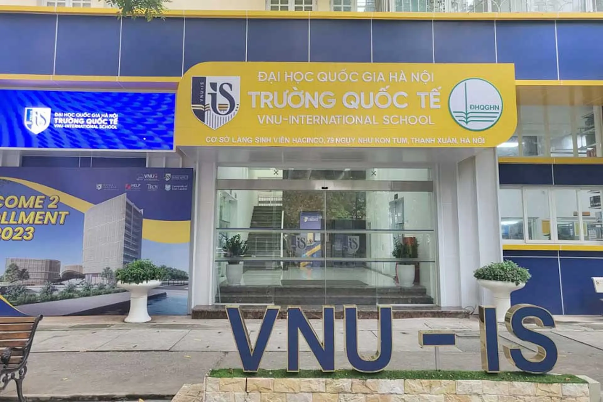 Cập nhật điểm chuẩn Trường Quốc Tế ĐHQG Hà Nội 2025 chính thức cho thí sinh tra cứu