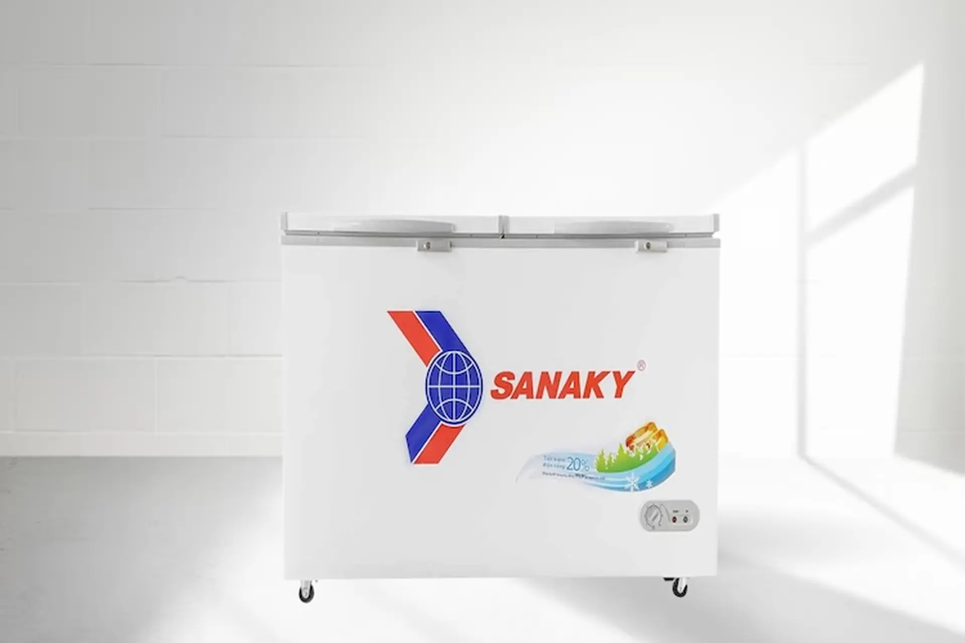 Đánh giá tủ đông Sanaky VH 5699HY: Dung tích lớn, làm lạnh ổn định cho kinh doanh và gia đình