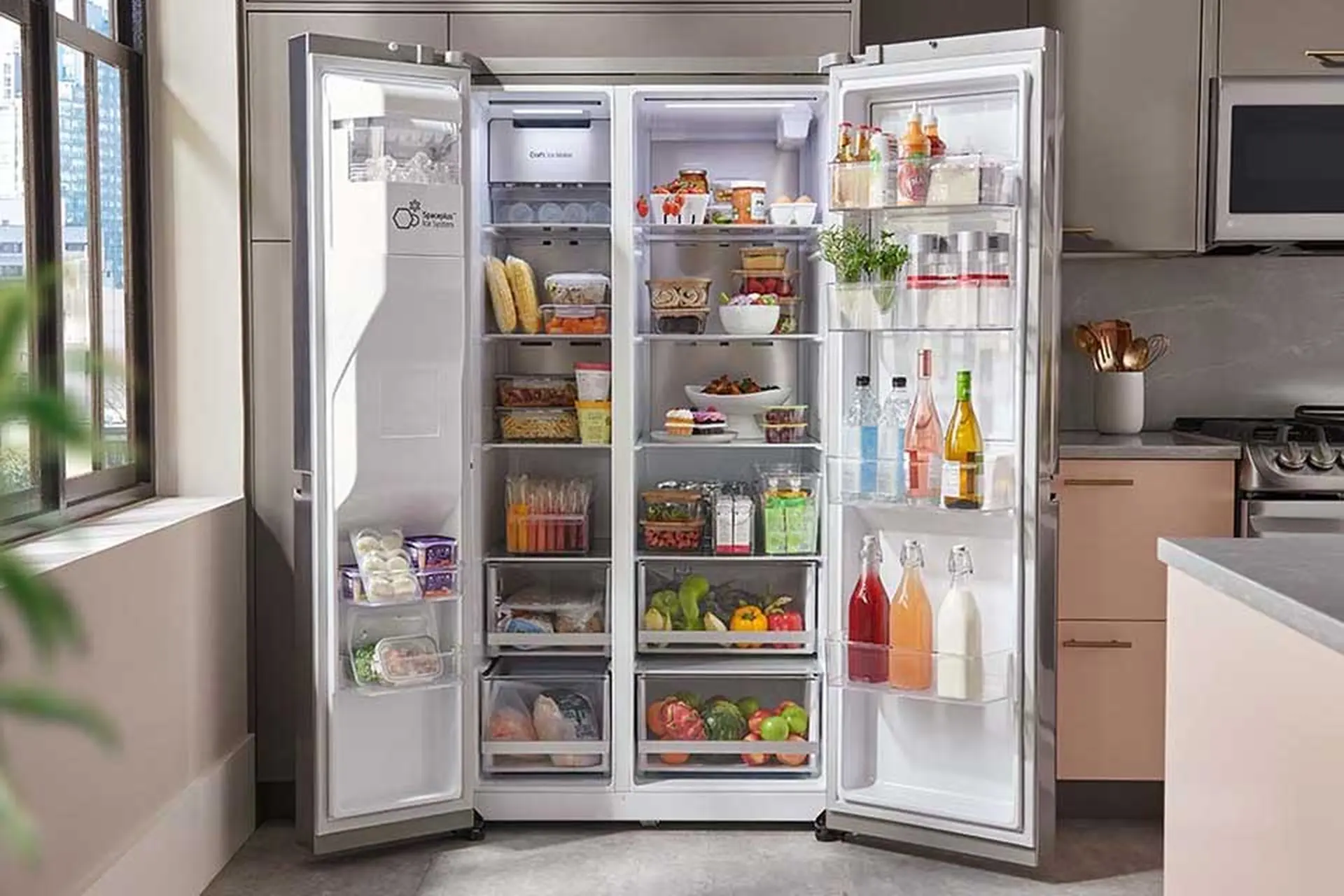 Bạn phân vân mua tủ lạnh 2 cánh side by side ở đâu uy tín? Đây là gợi ý đáng tin cậy