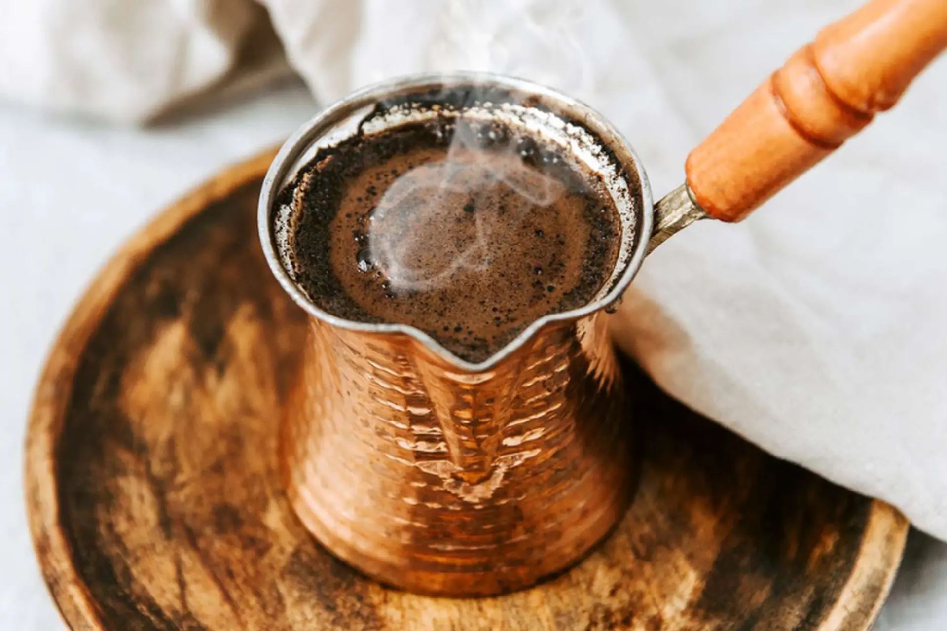 Turkish Coffee (Cà phê Thổ Nhĩ Kỳ): Tìm hiểu nguồn gốc, xuất xứ và cách pha chế