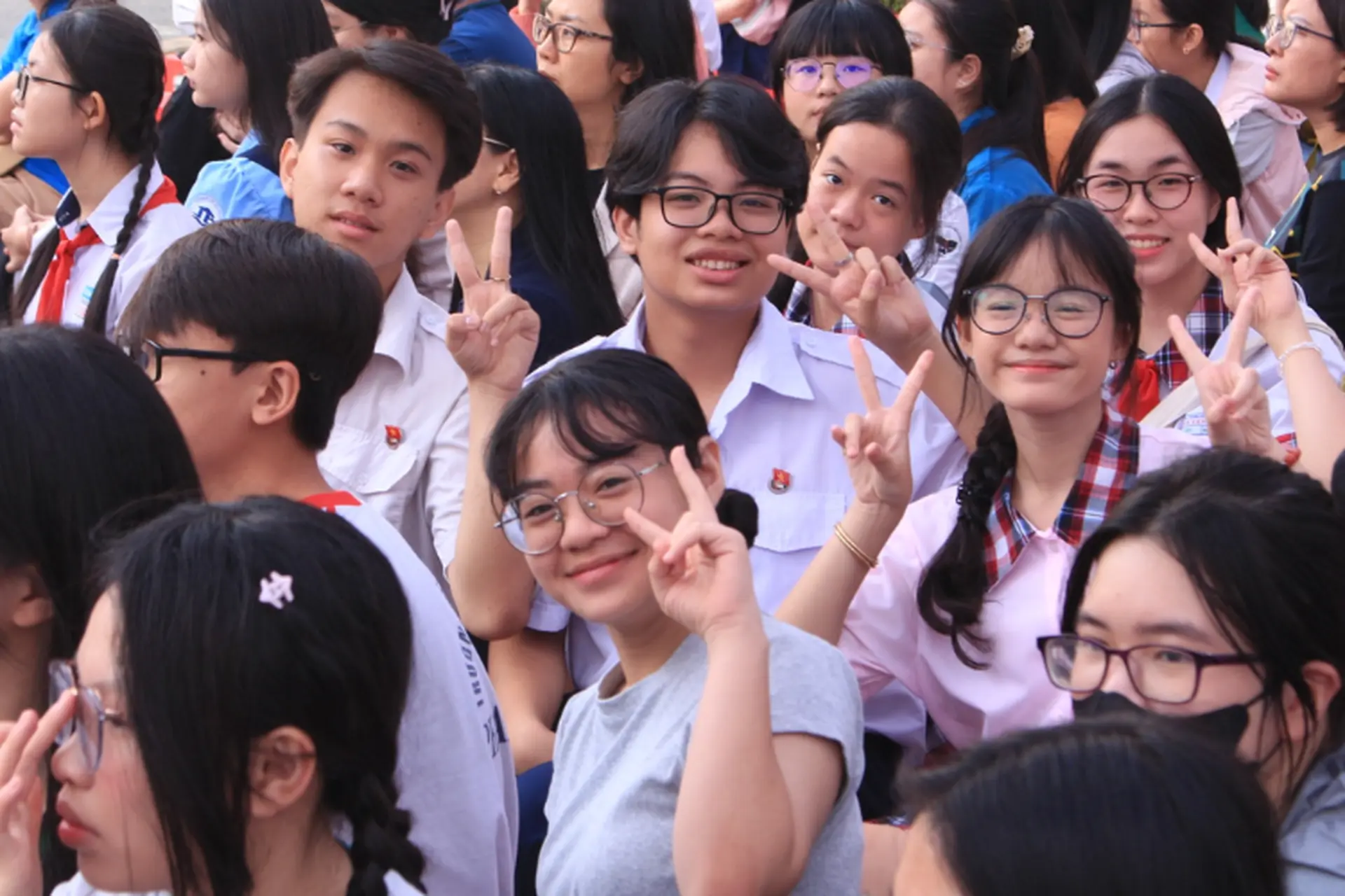 Tuyển sinh lớp 10 TPHCM 2026 - 2027: Lịch thi, cách tính điểm xét tuyển và các quy định về nguyện vọng cần biết