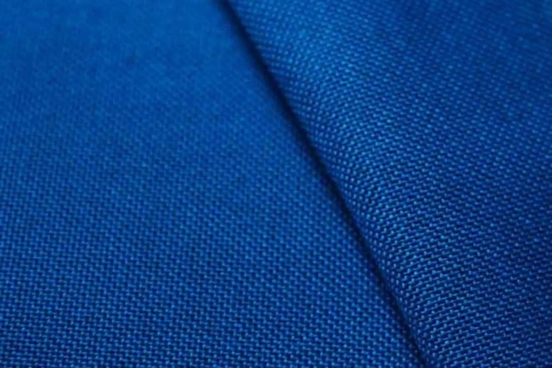 Vải thun poly là gì? Có những điểm gì nổi bật và có các loại vải thun poly phổ biến nào