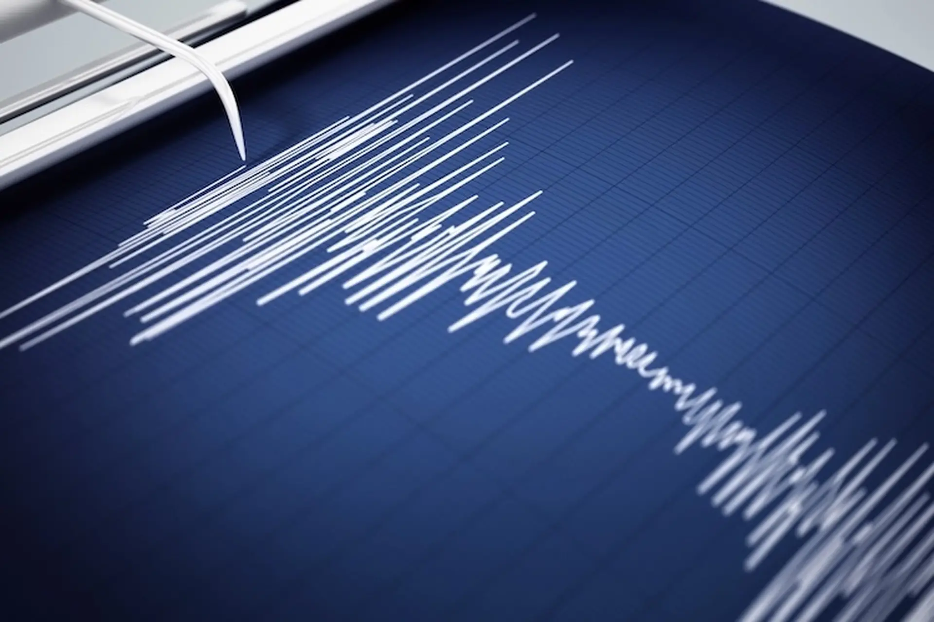 VHF là gì? Tìm hiểu chi tiết về sóng VHF và những ứng dụng trong thực tế