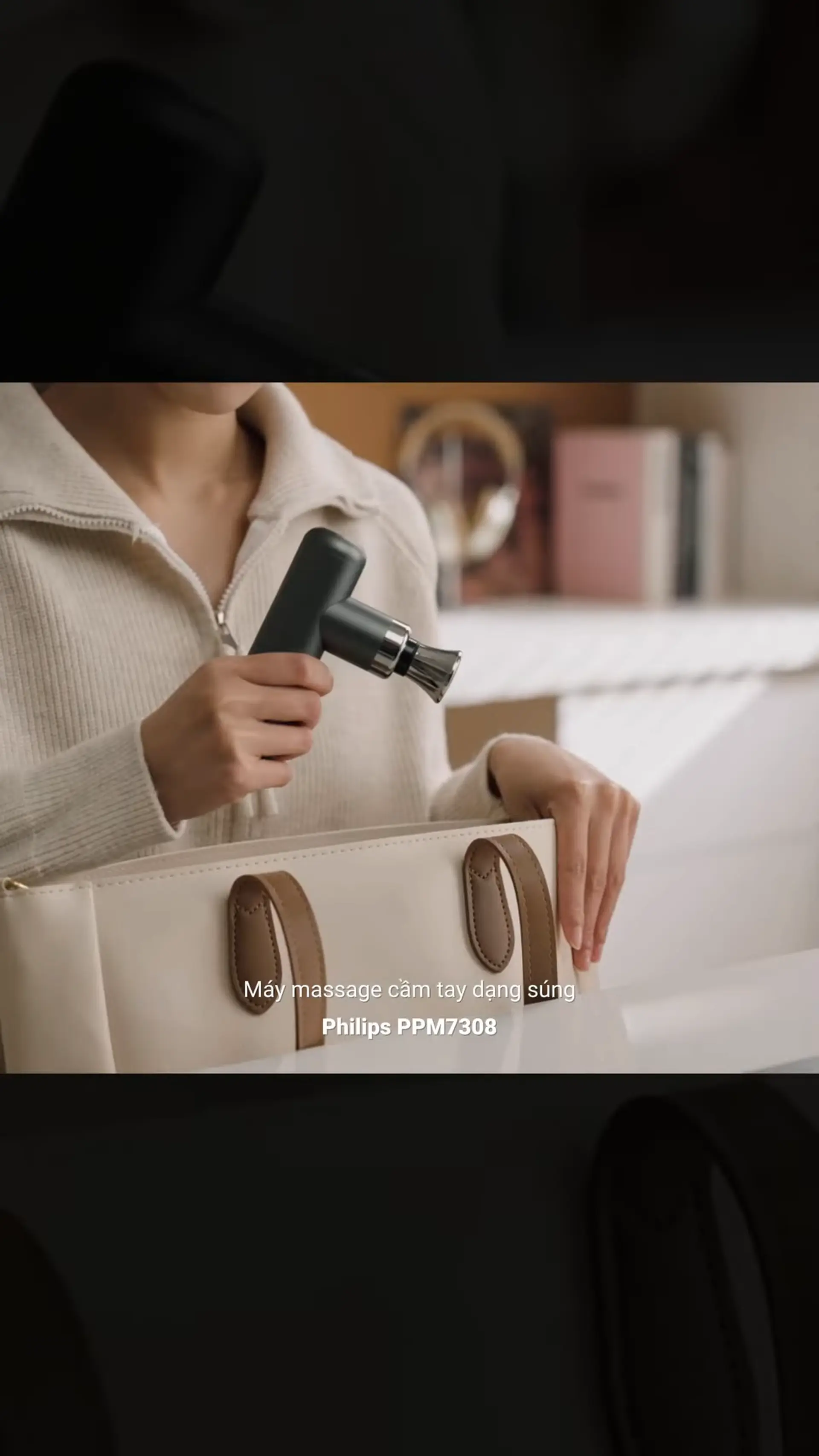 Máy massage cầm tay dạng súng Philips PPM7308