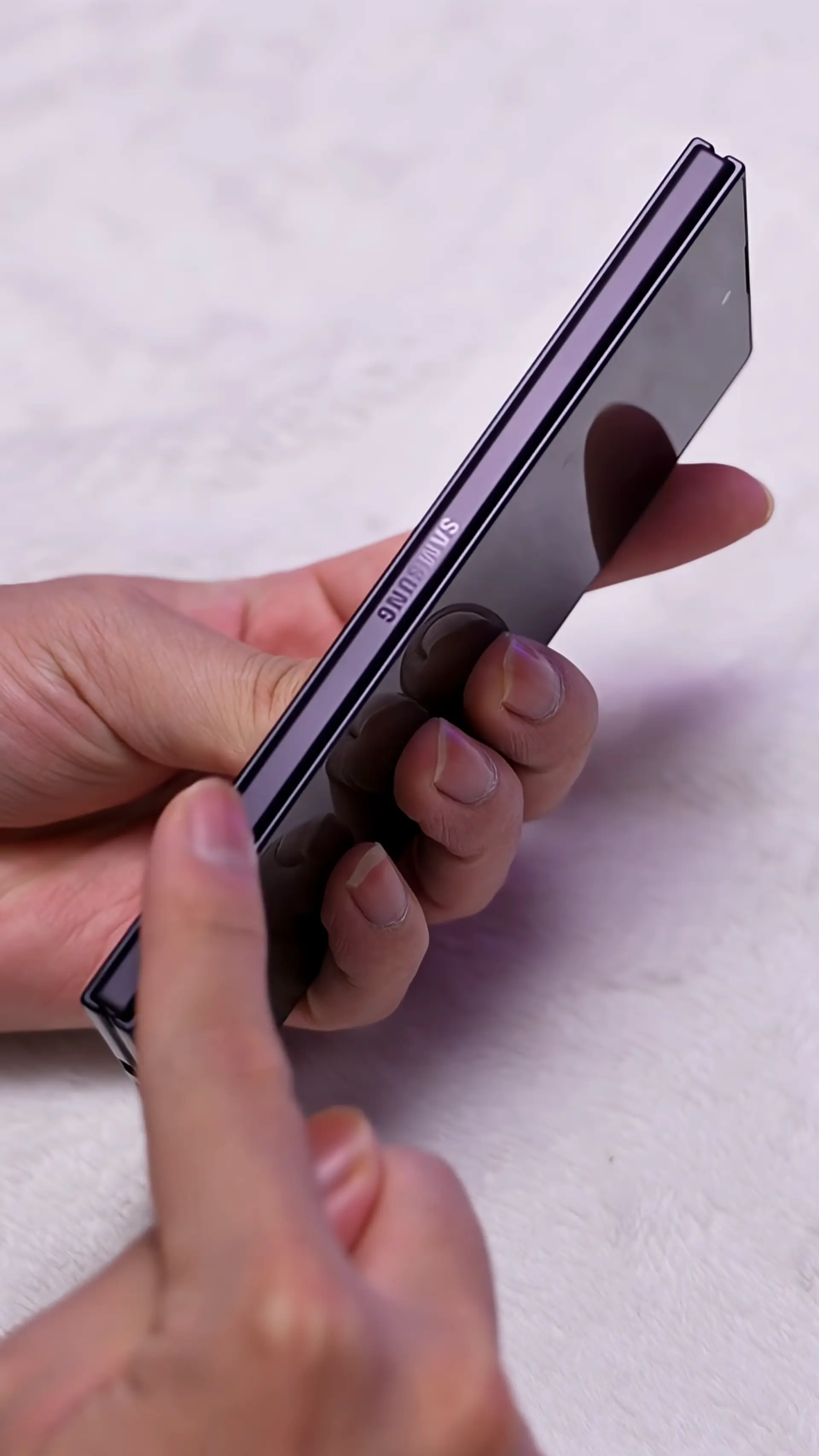 Unboxing Ngay Samsung Galaxy Z Fold8 Ultra Cùng Mình Nhé