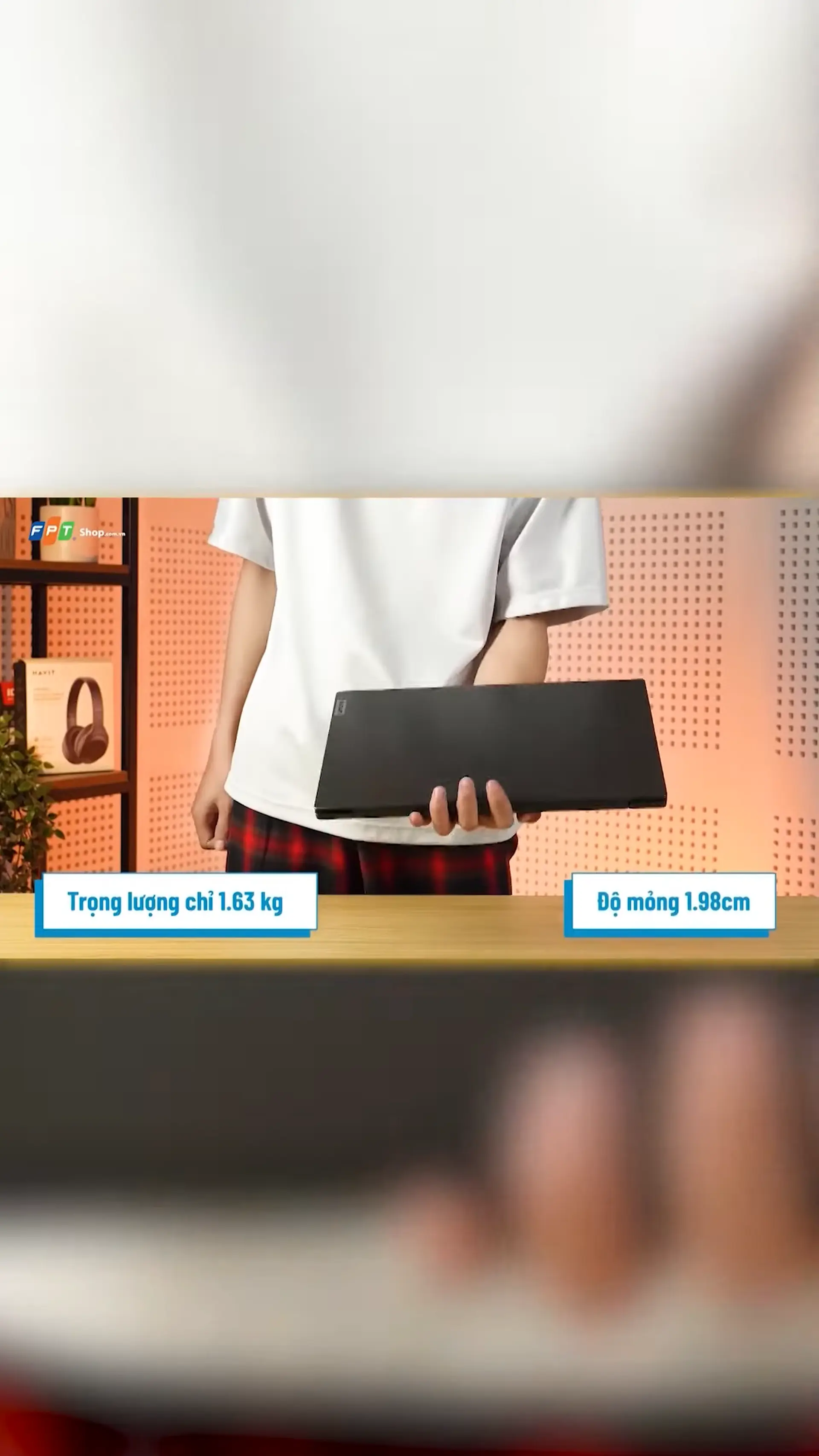 Máy tính xách tay Lenovo V15 G4 IRU