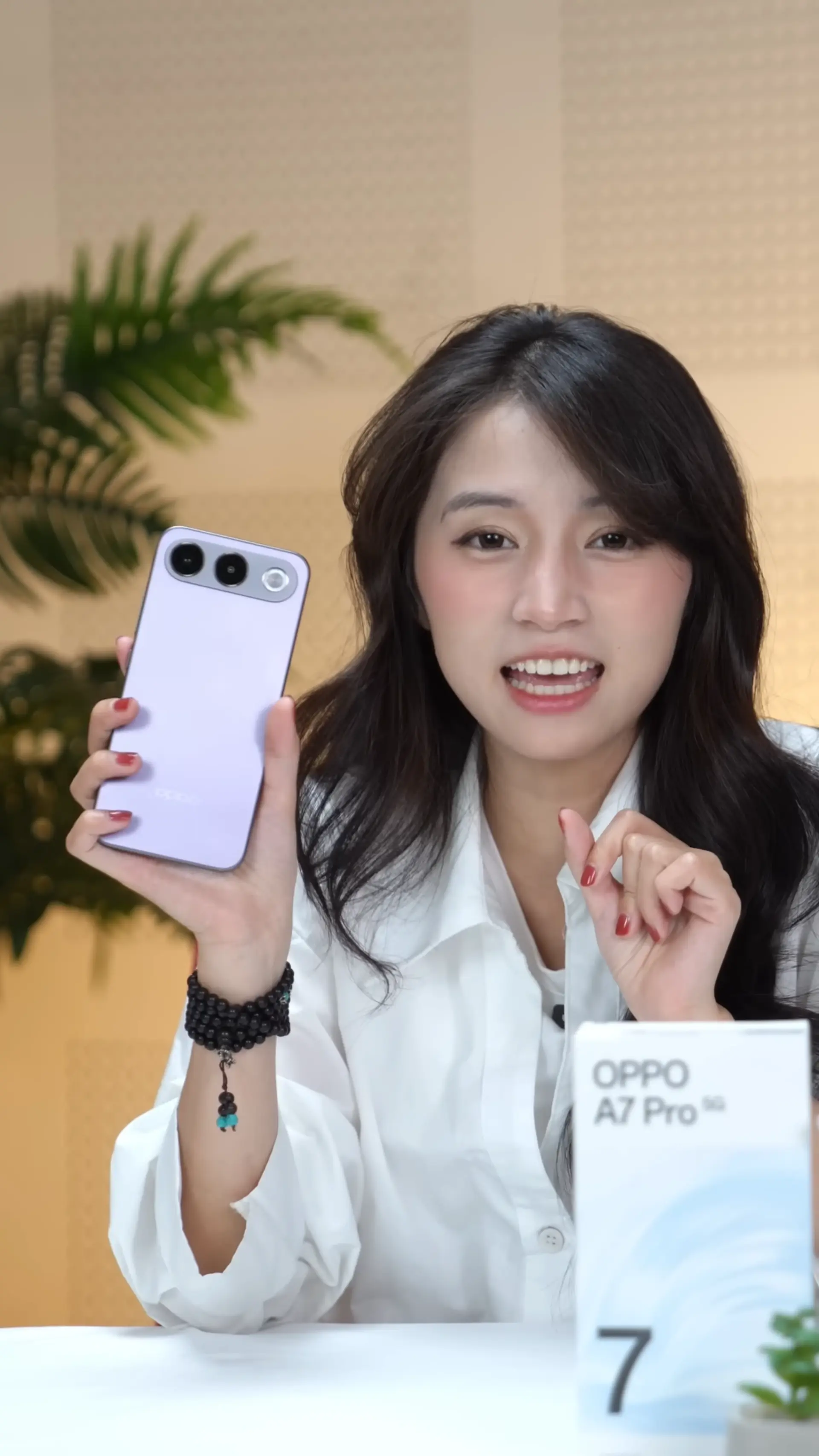 OPPO A7 Pro 5G: Pin 8.000mAh cho người dùng điện thoại cả ngày