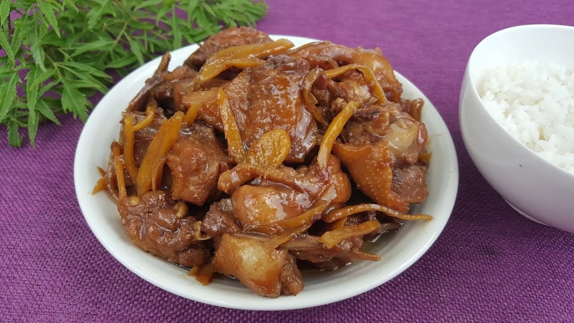 Cách làm vịt rang gừng thơm lừng, đậm đà chuẩn vị cơm nhà ai ăn cũng khen