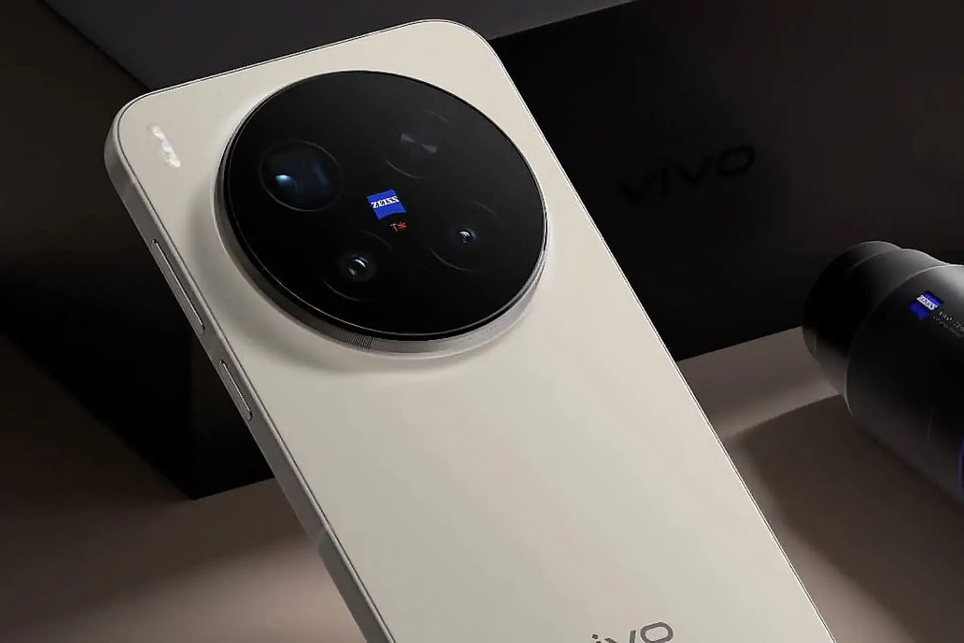 vivo X500 series lộ camera telephoto: Pro Max dùng cảm biến 200 MP, chụp xa tới 30x