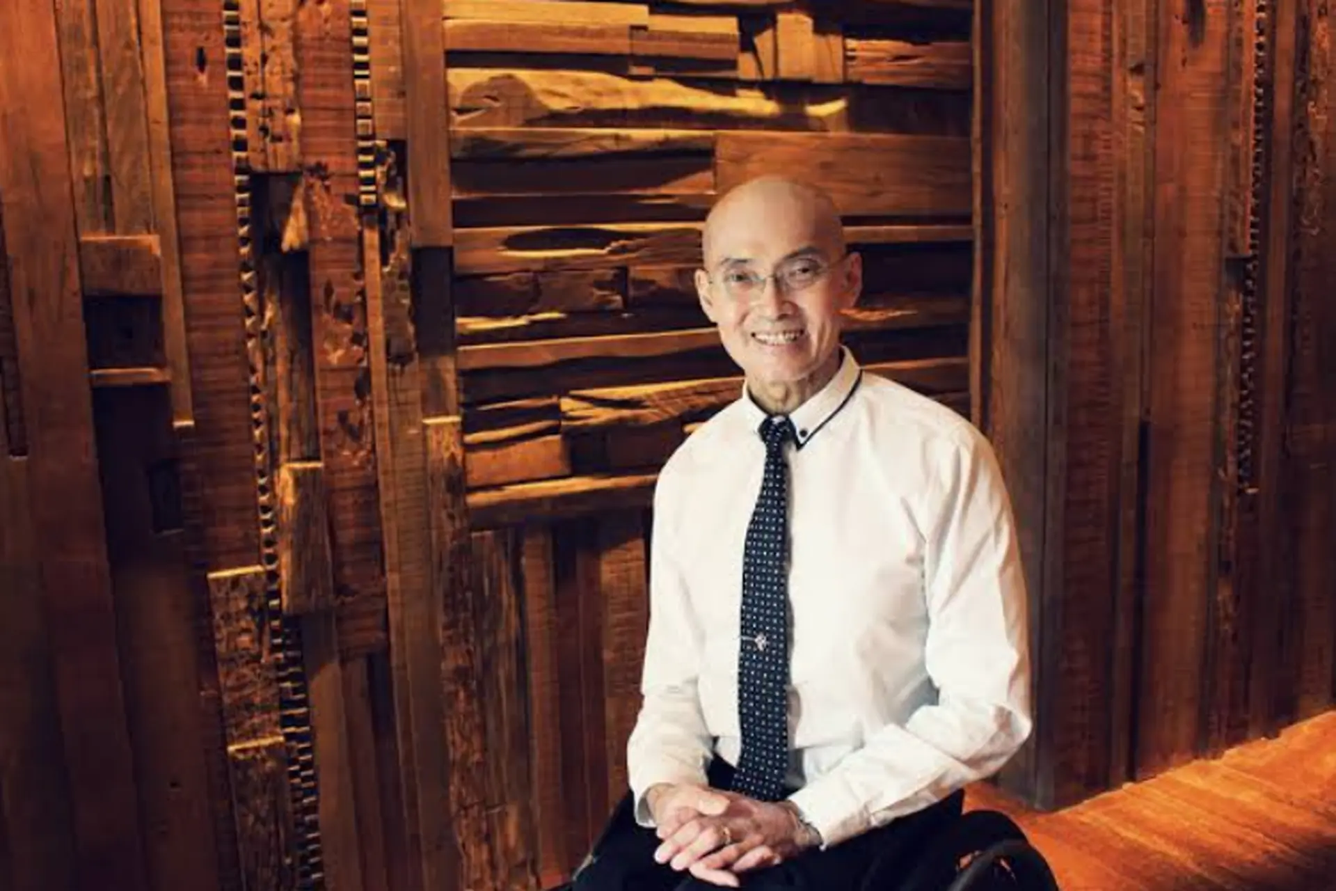 William Tan là ai? Hành trình vượt nghịch cảnh để trở thành bác sĩ và vận động viên nổi tiếng