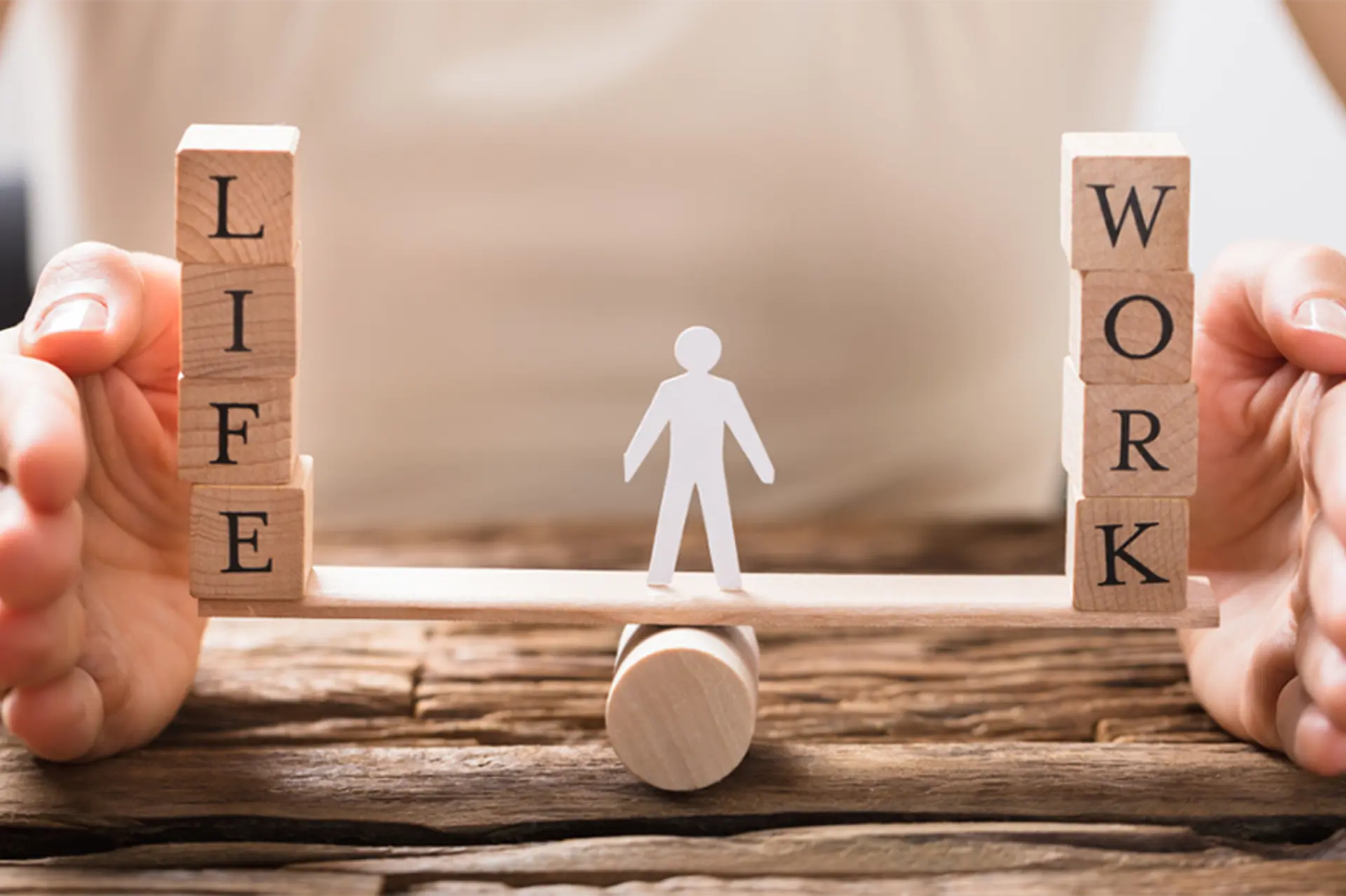 Work life balance là gì? Cách xây dựng sự cân bằng giữa công việc và cuộc sống