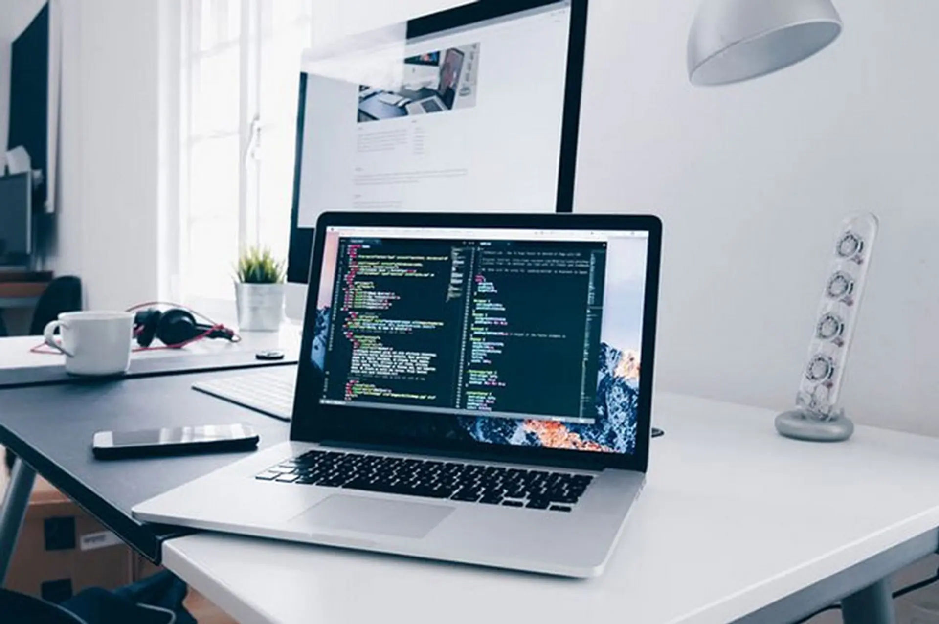 WYSIWYG là gì? Cách thức hoạt động và ứng dụng thực tiễn của công cụ định dạng trực quan