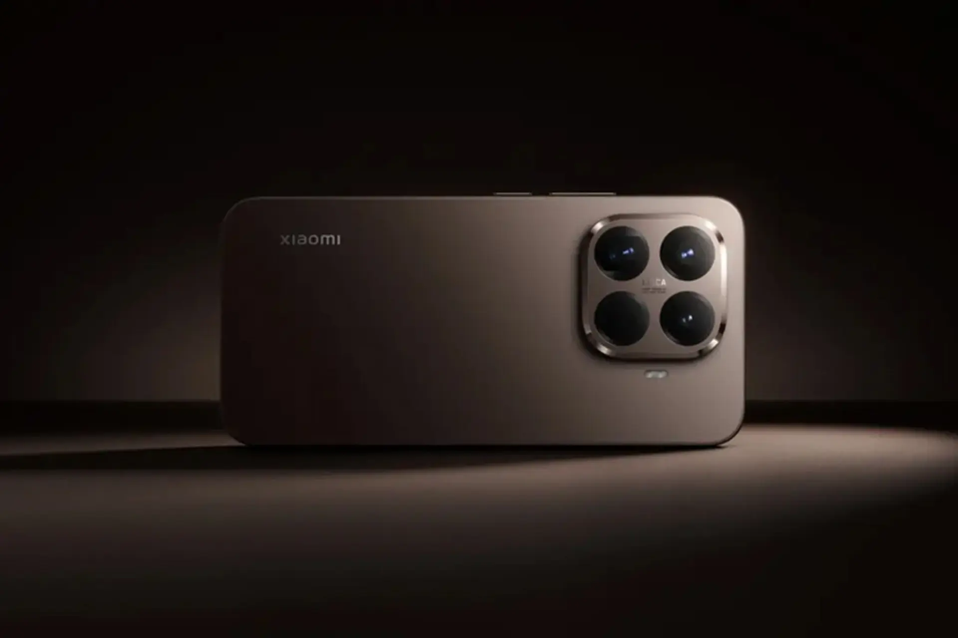 Xiaomi 15T và 15T Pro ra mắt: Màn hình lớn hơn, camera tele mới trên bản Pro