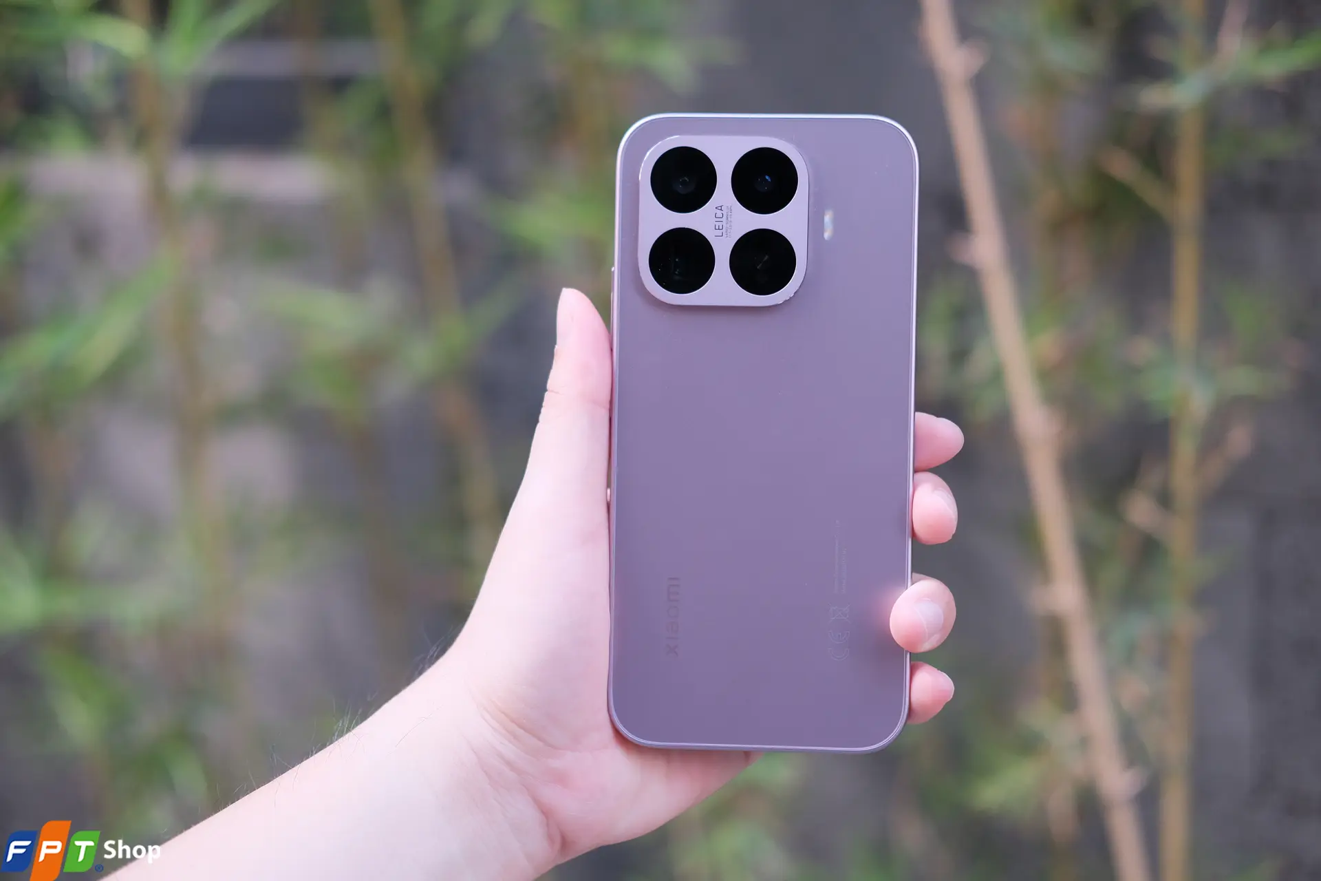 Trên tay Xiaomi 17T chính hãng Việt Nam: Hiệu năng vượt mong đợi, HyperOS mượt mà và camera Leica ấn tượng