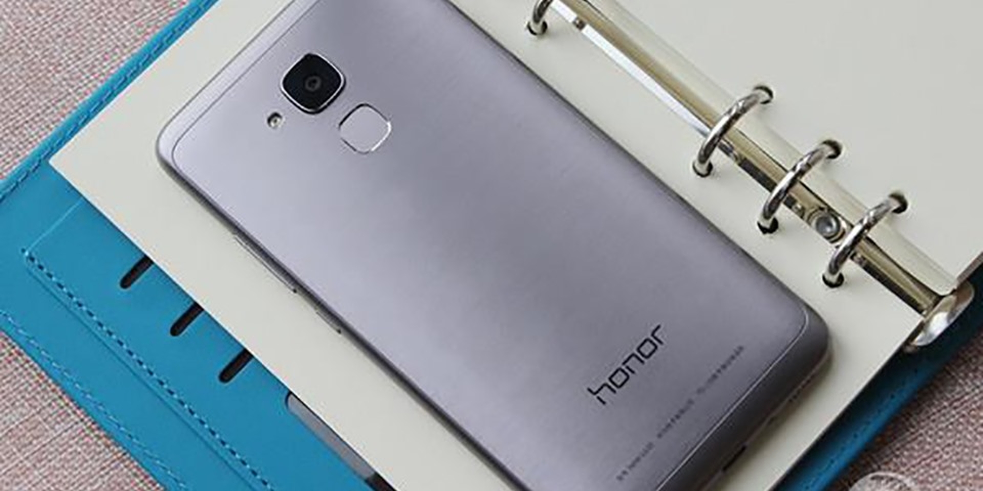 Honor 5C chính thức ra mắt với thiết kế nhôm nguyên khối, giá chưa đến 3 triệu đồng 