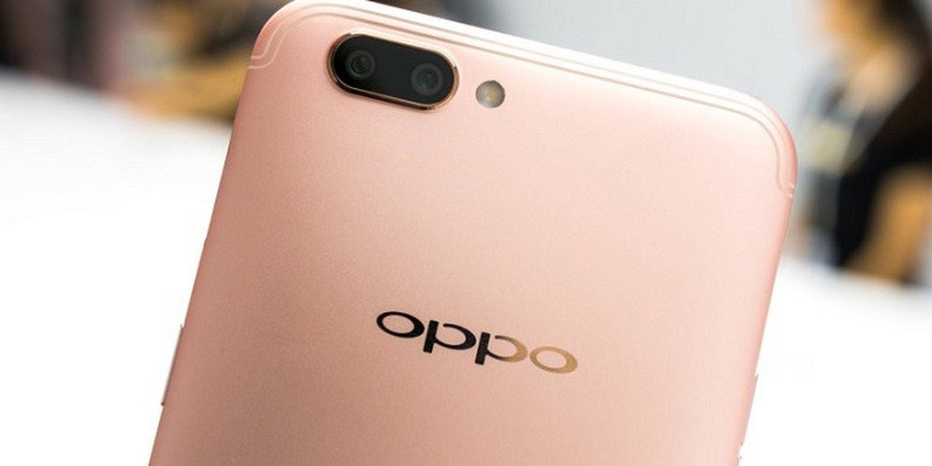Oppo R11 mang số lượng đơn đặt hàng kỉ lục về cho Oppo
