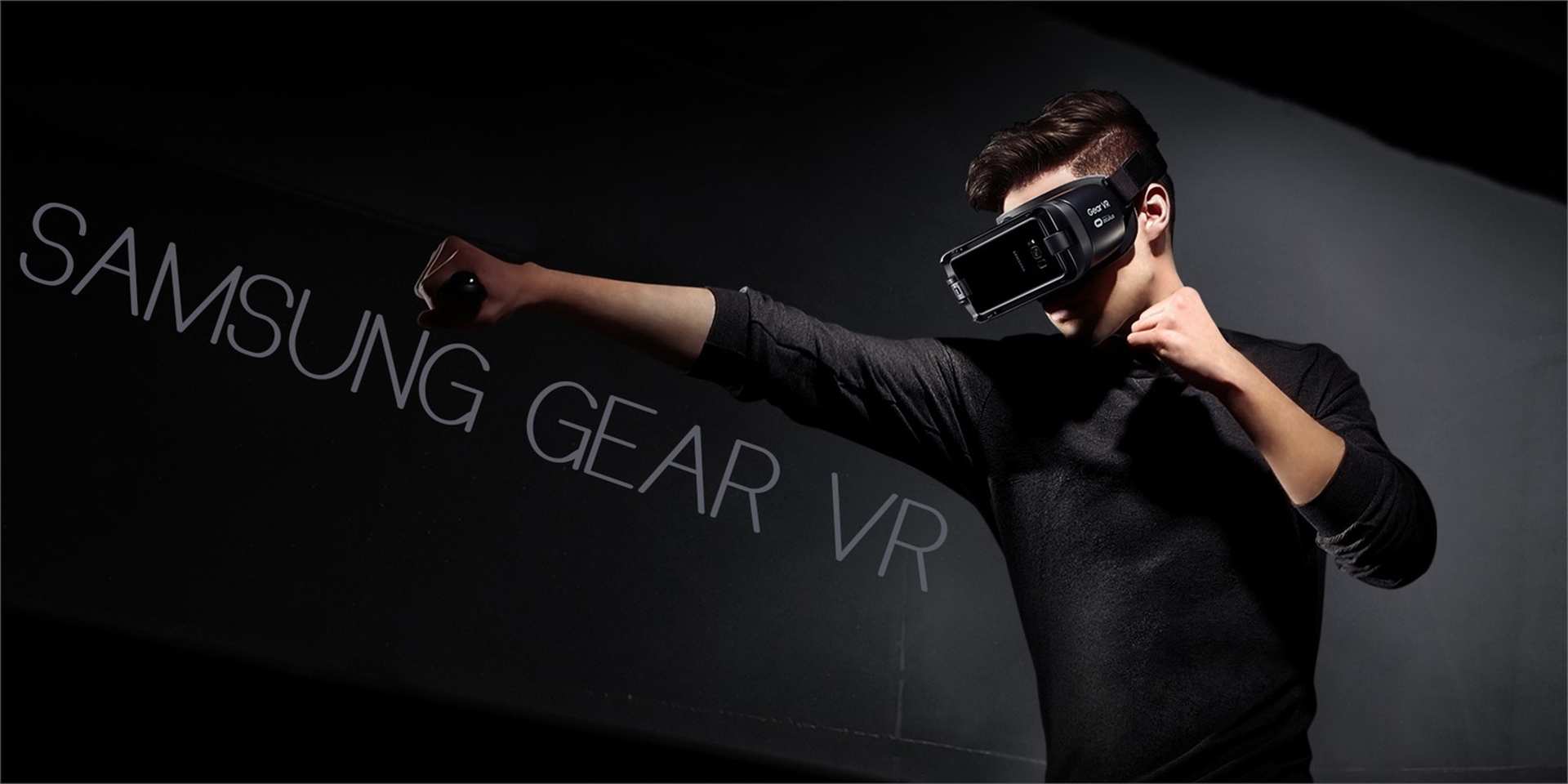 Trải nghiệm thực tế ảo với Gear VR 2017: Hỗ trợ tay cầm chơi game đã hơn