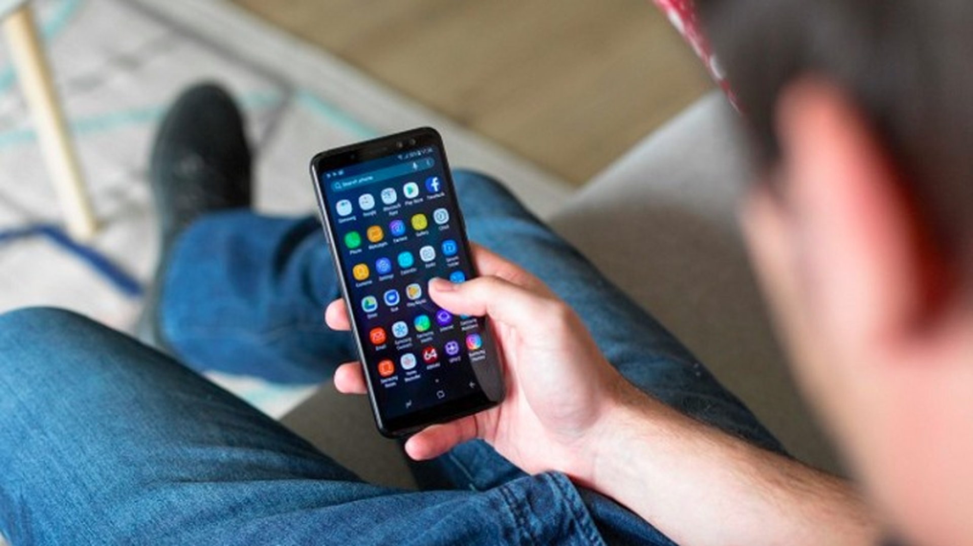 Galaxy A6 sẽ có camera selfie kép, dung lượng pin như Galaxy S9