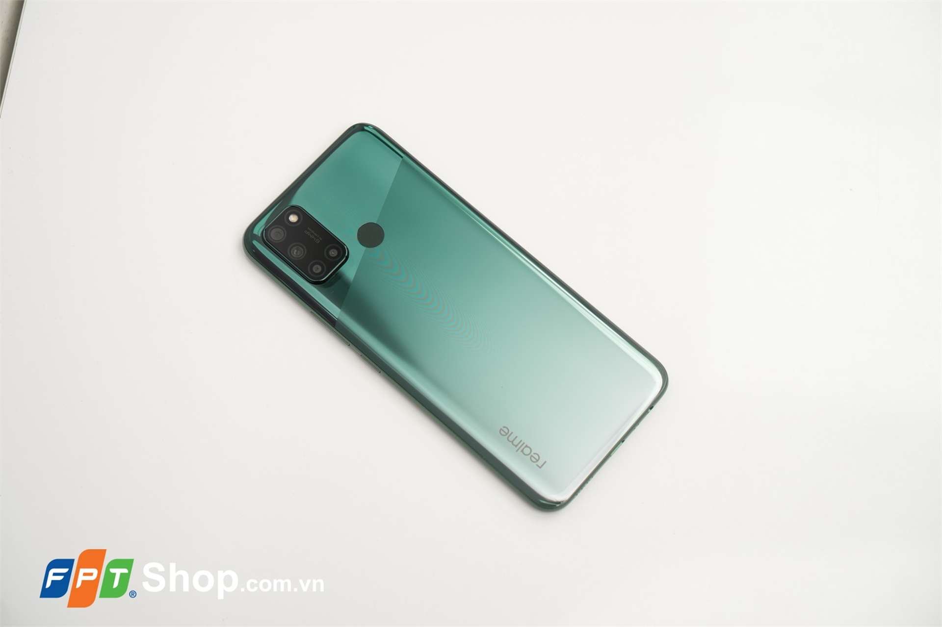 https://fptshop.com.vn/