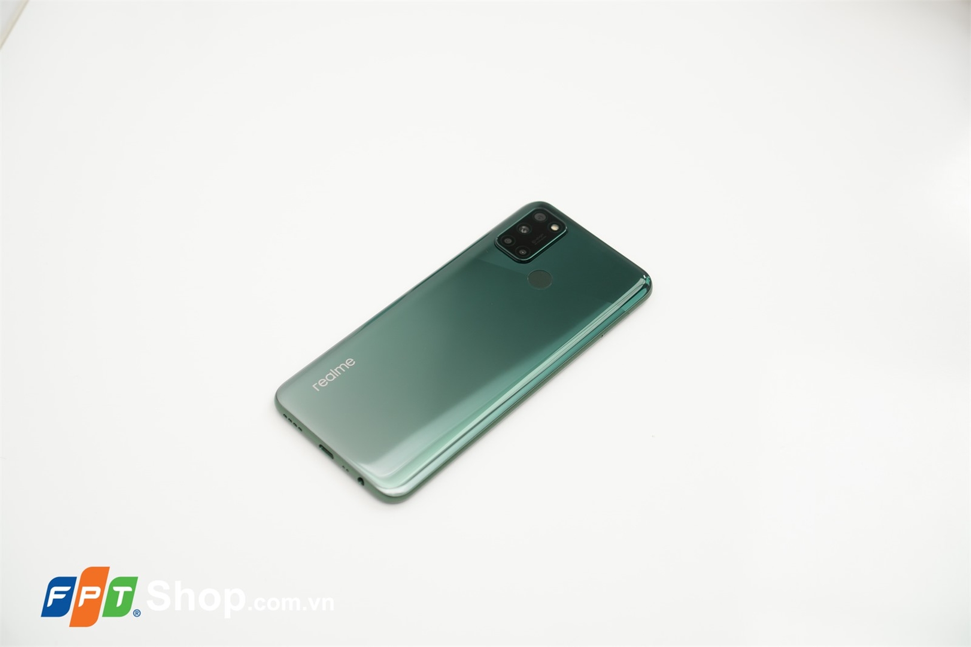 https://fptshop.com.vn/